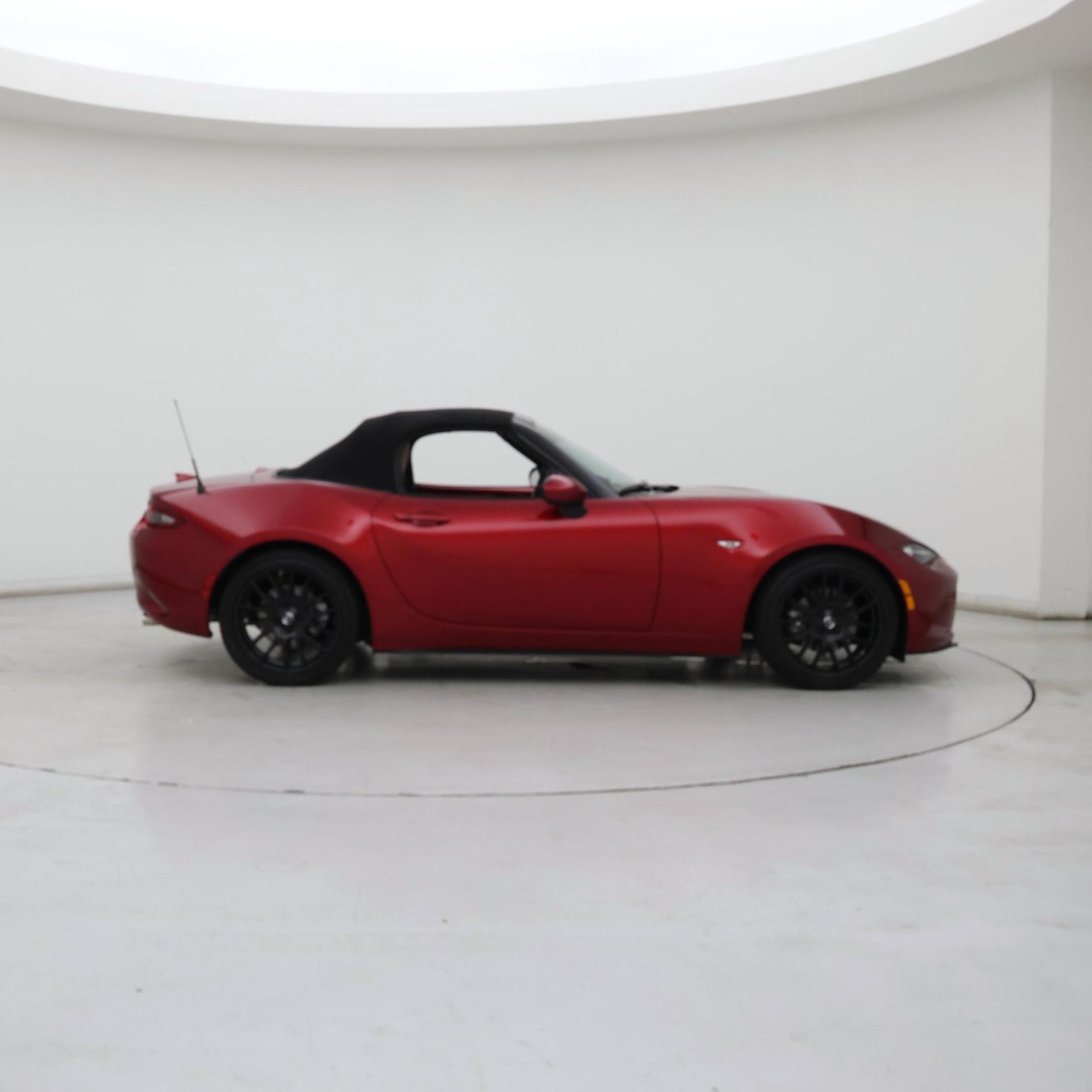 Thumbnail: 2019 Mazda MX-5 Miata - 7