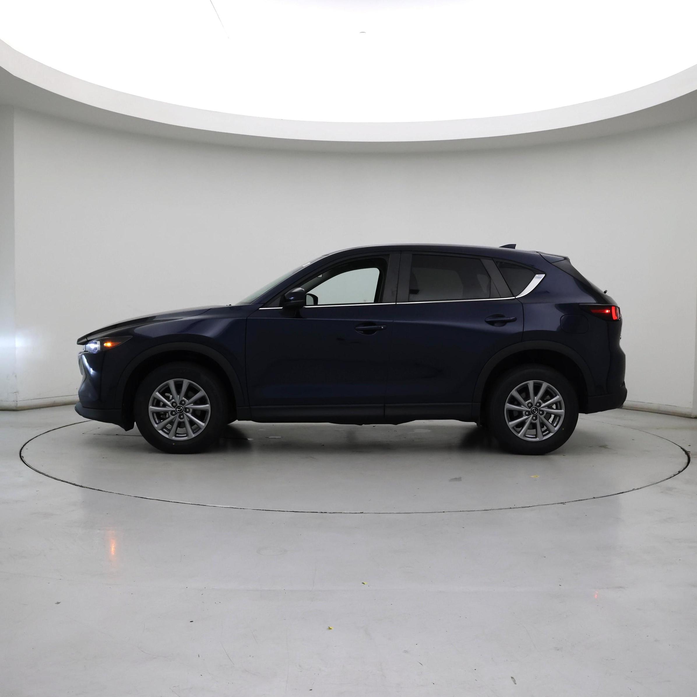 Thumbnail: 2022 Mazda CX-5 - 3