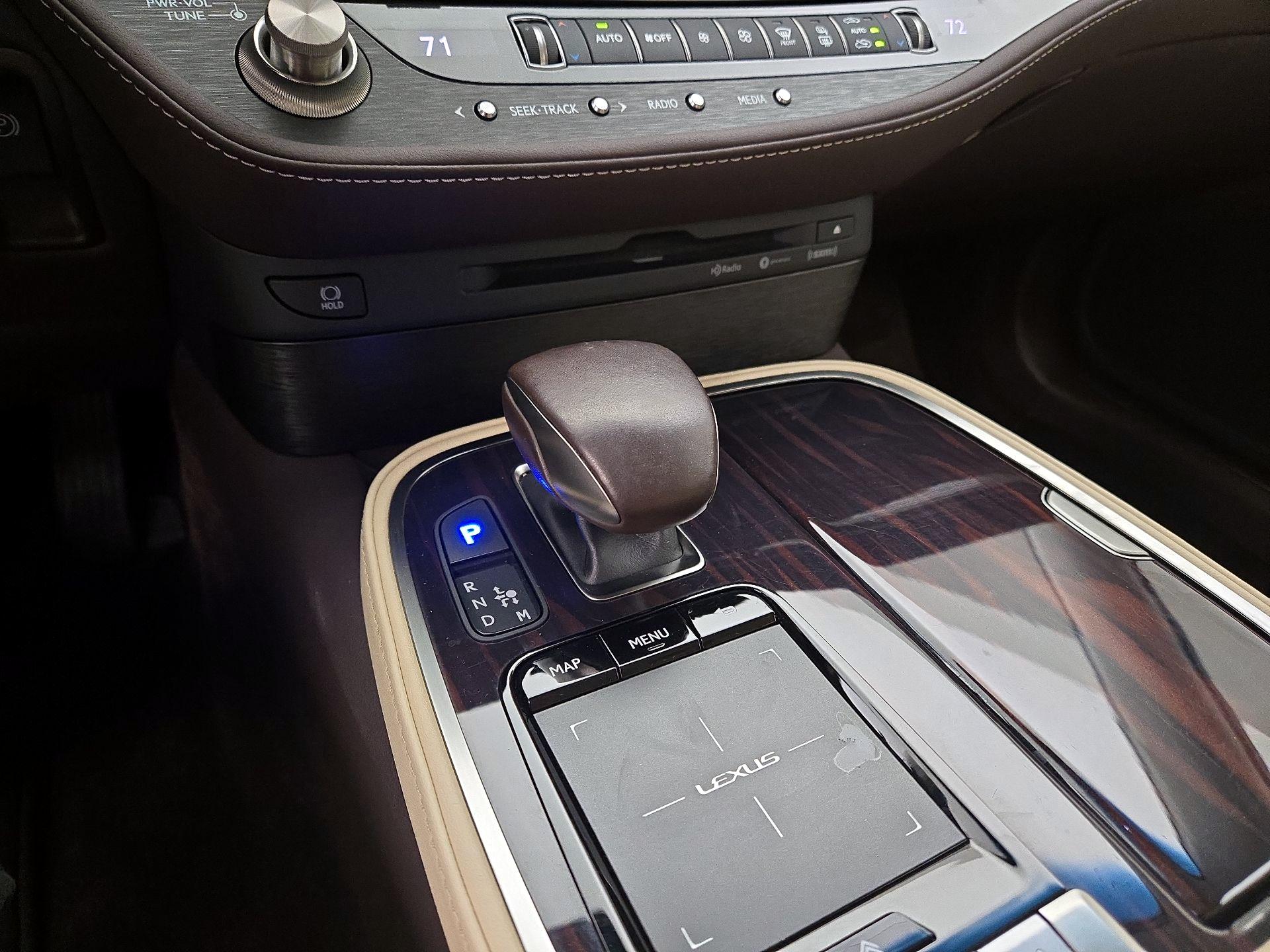 Thumbnail: 2018 Lexus LS - 17