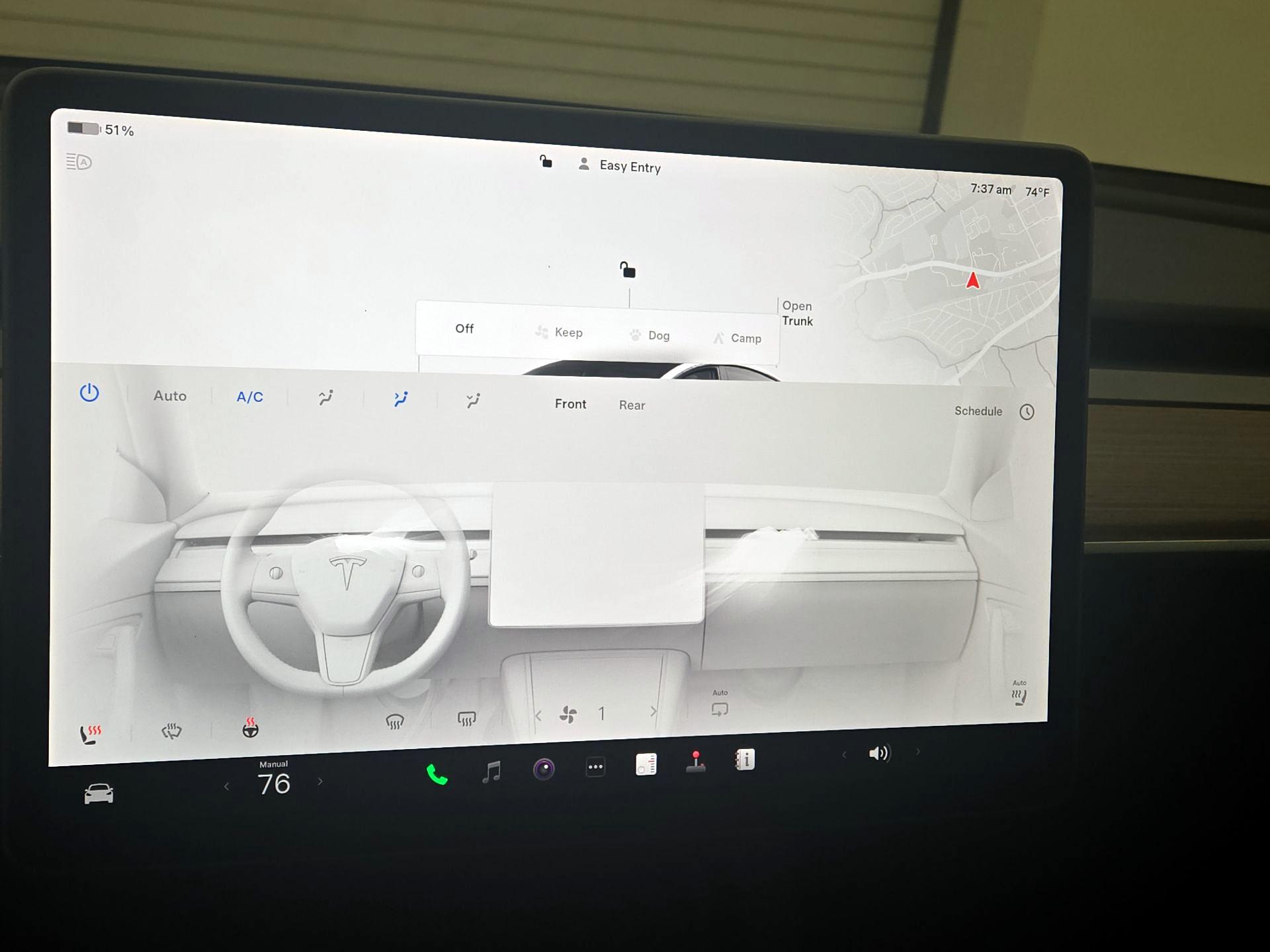 Thumbnail: 2023 Tesla Model 3 - 15