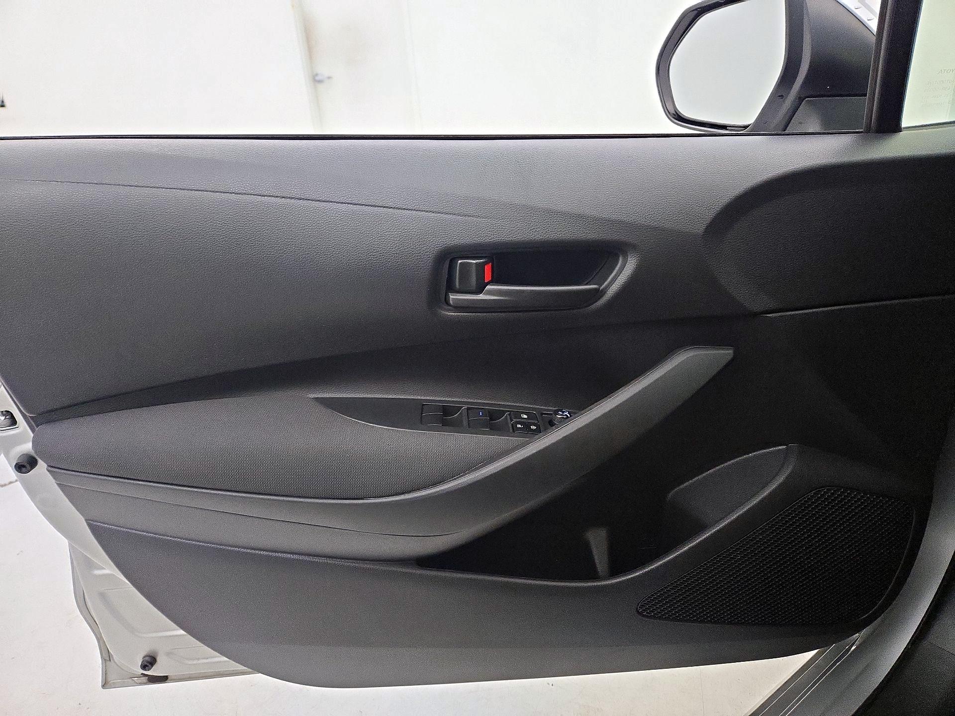 Thumbnail: 2022 Toyota Corolla - 12