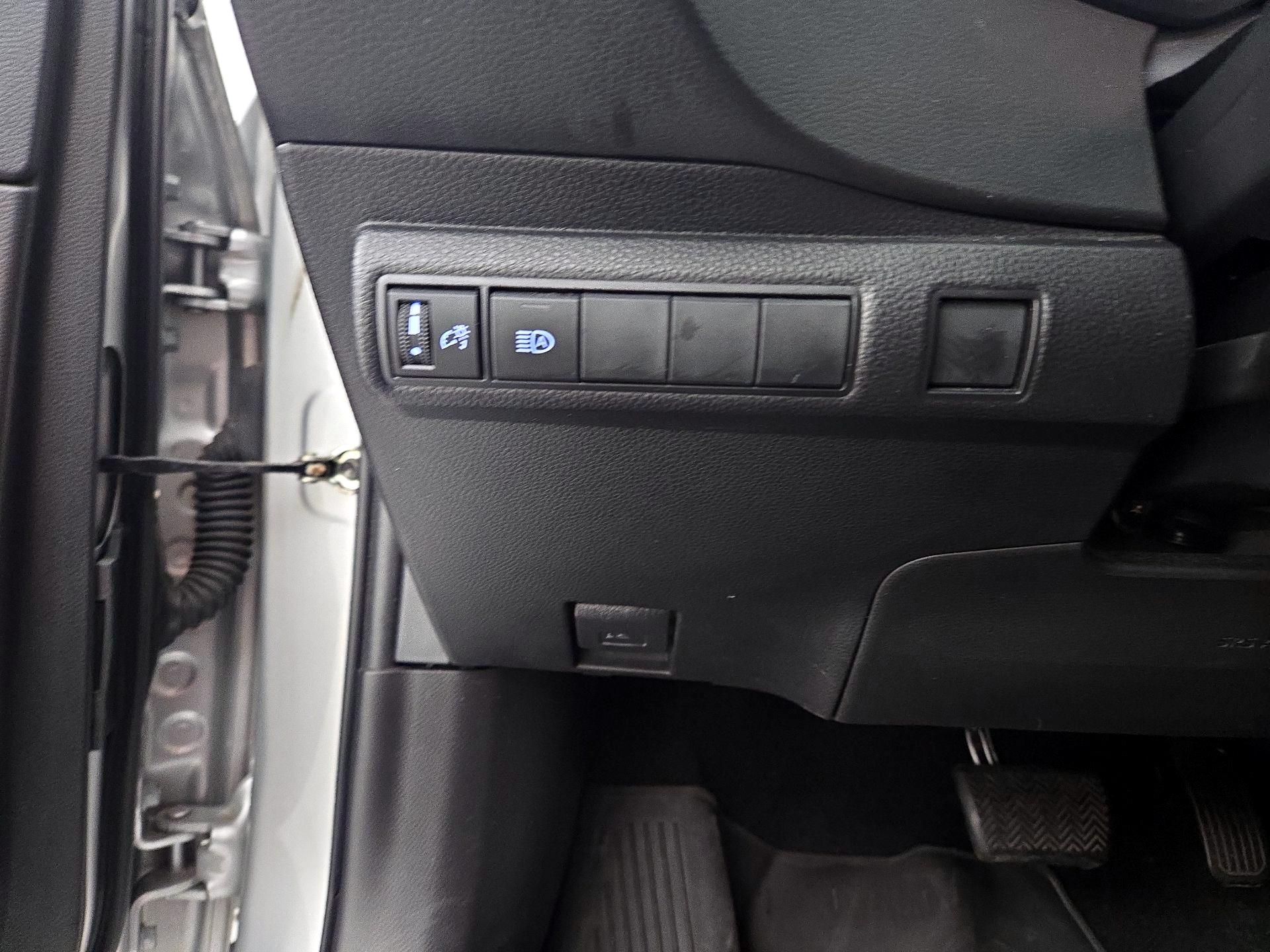 Thumbnail: 2022 Toyota Corolla - 13