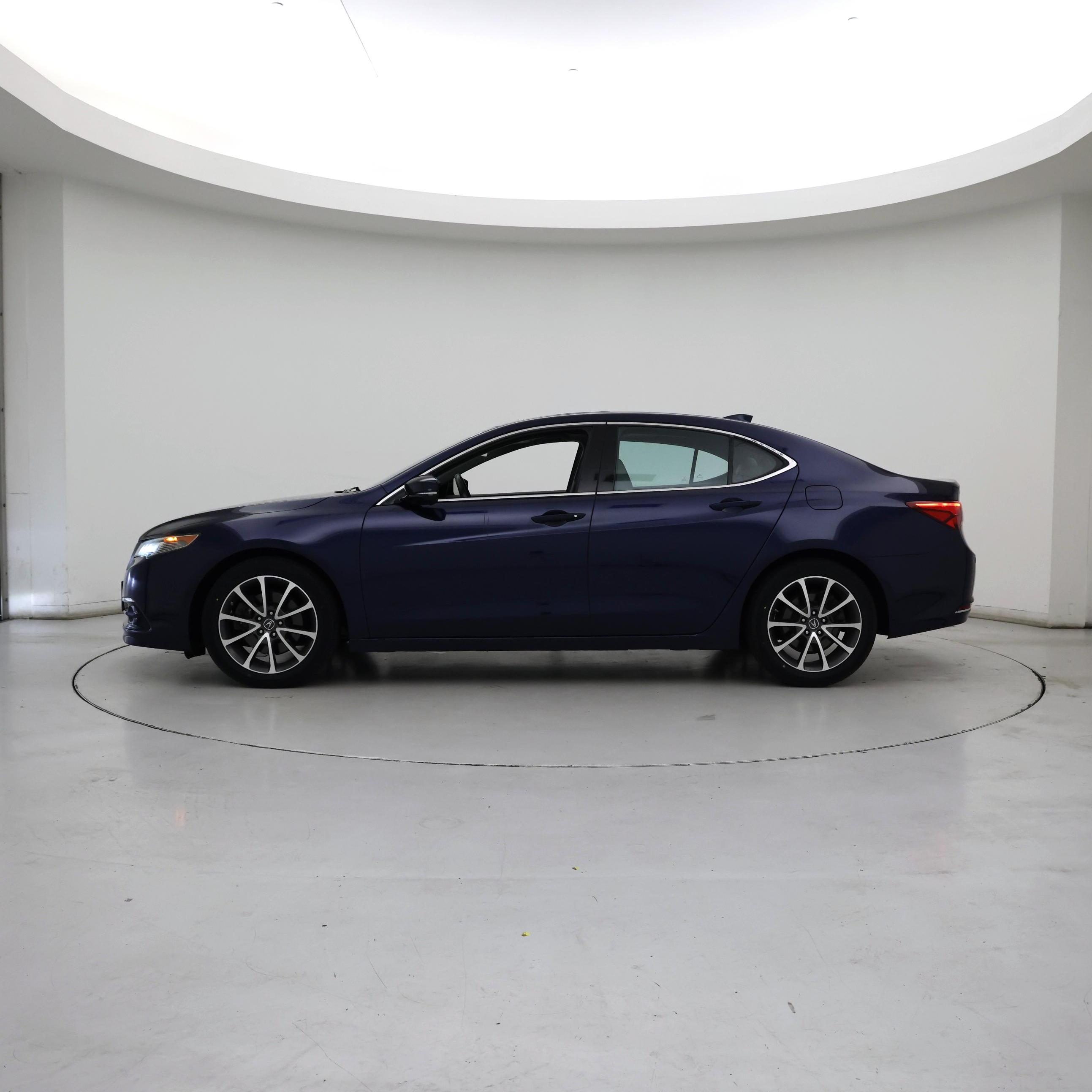 Thumbnail: 2016 Acura TLX - 3