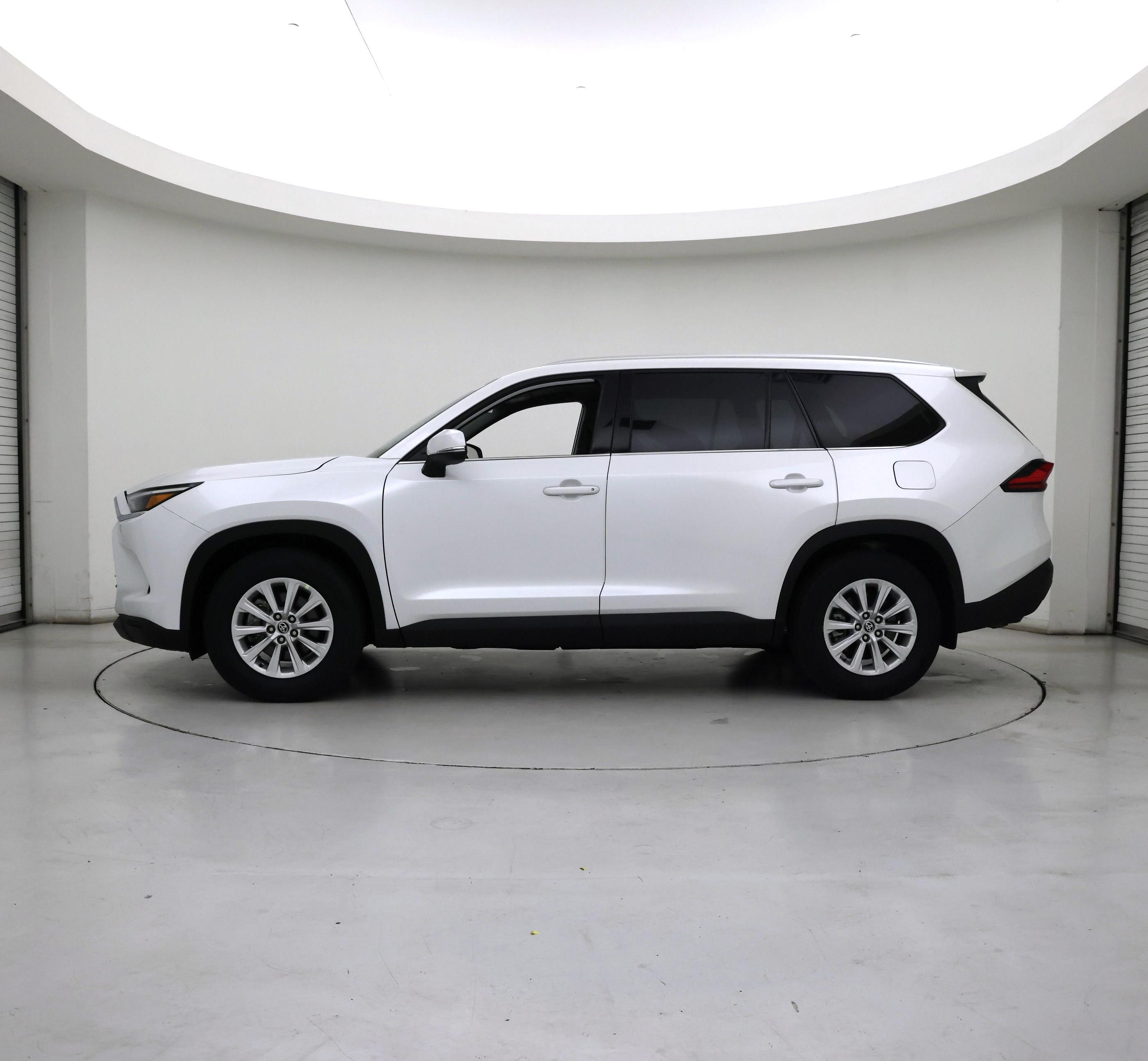 Thumbnail: 2024 Toyota Grand Highlander - 3