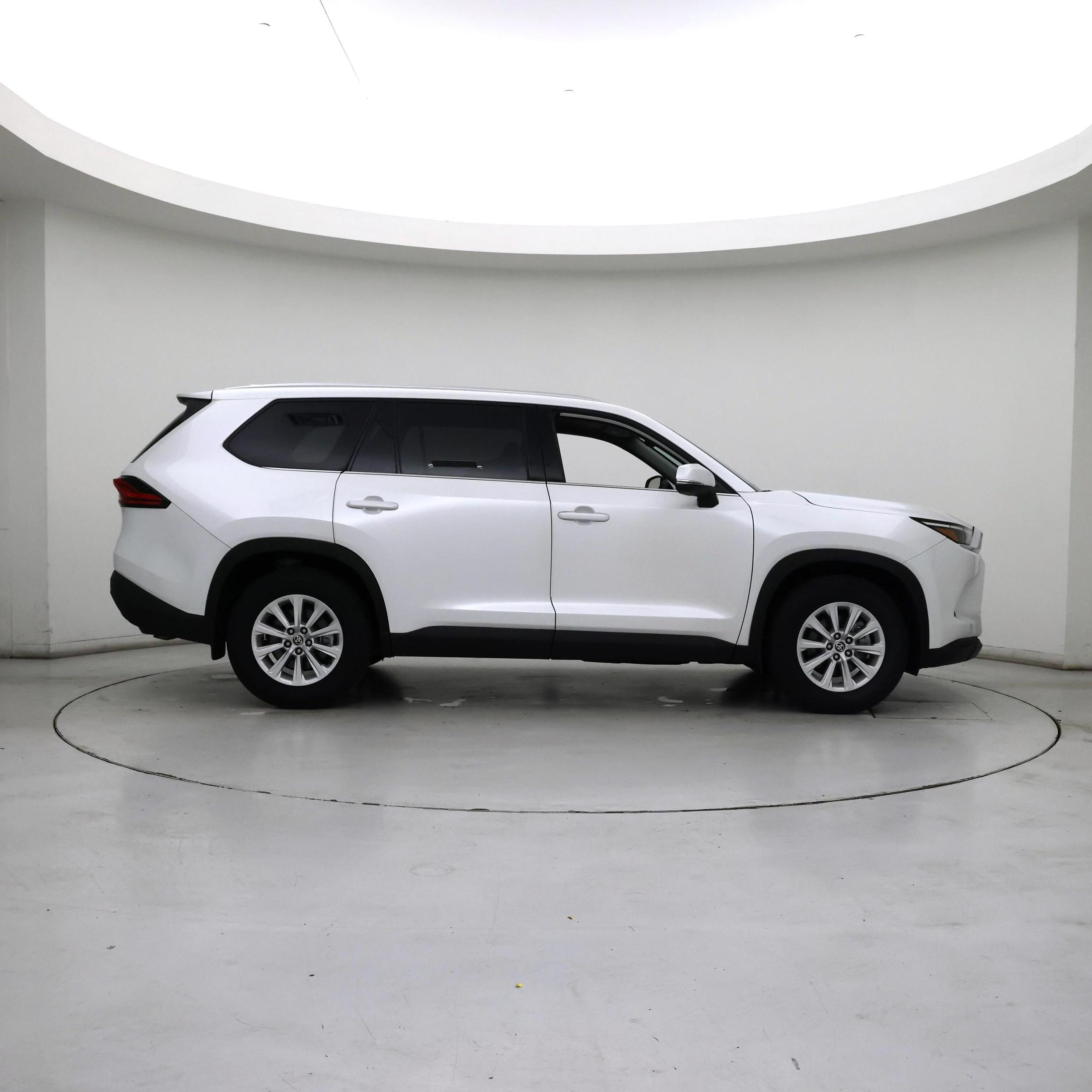 Thumbnail: 2024 Toyota Grand Highlander - 7