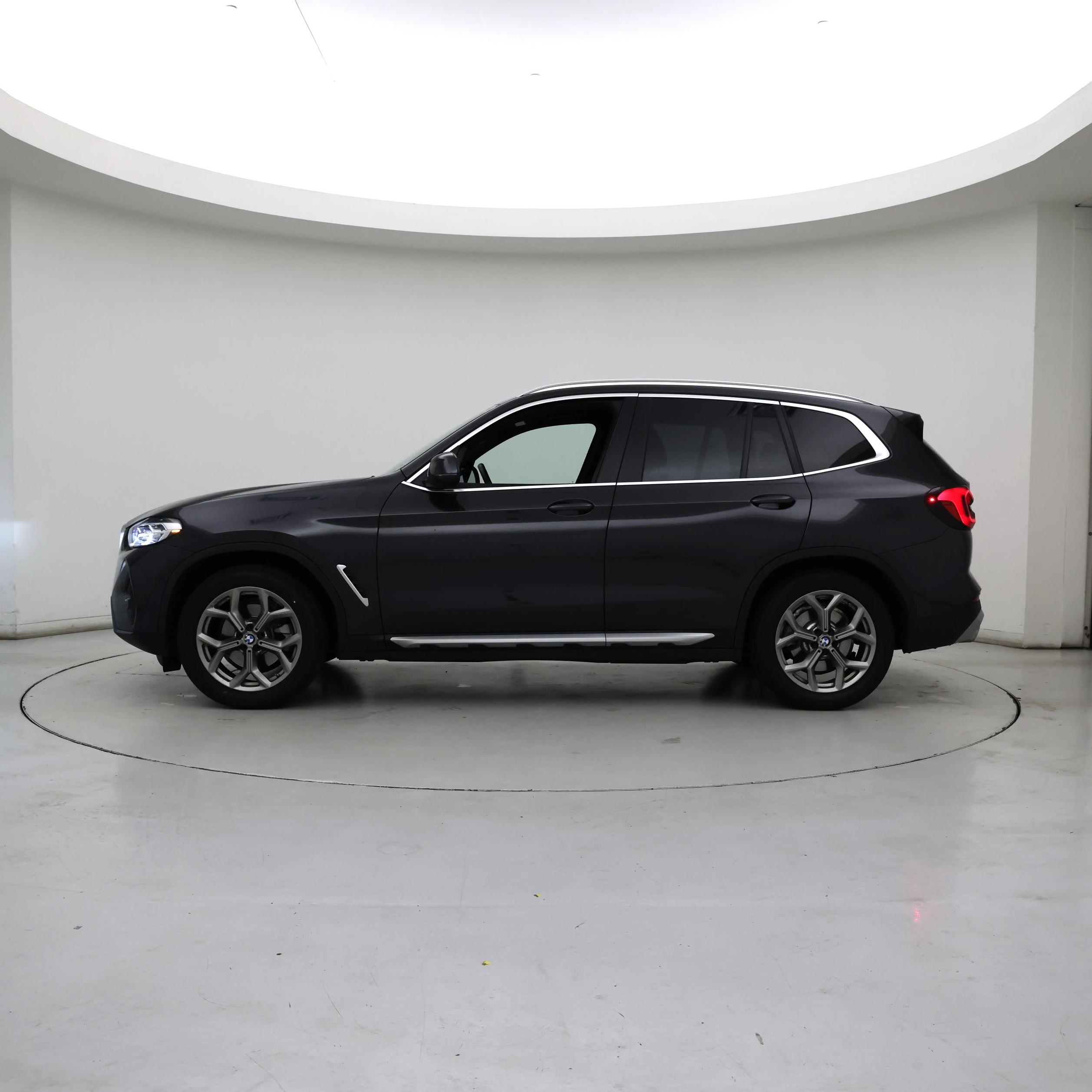 Thumbnail: 2022 BMW X3 - 3