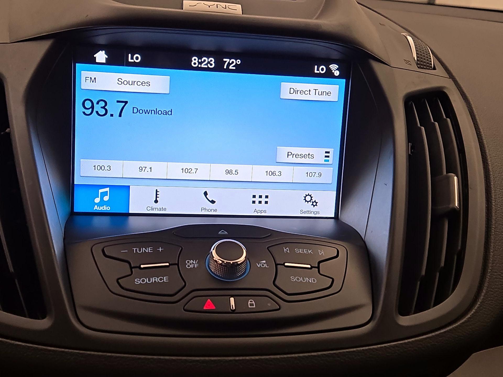 Thumbnail: 2016 Ford Escape - 14