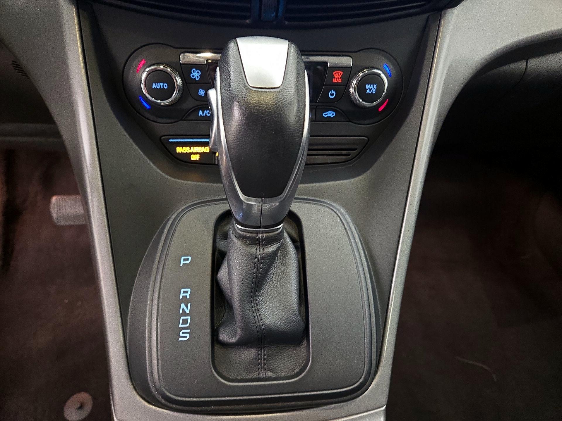 Thumbnail: 2016 Ford Escape - 16