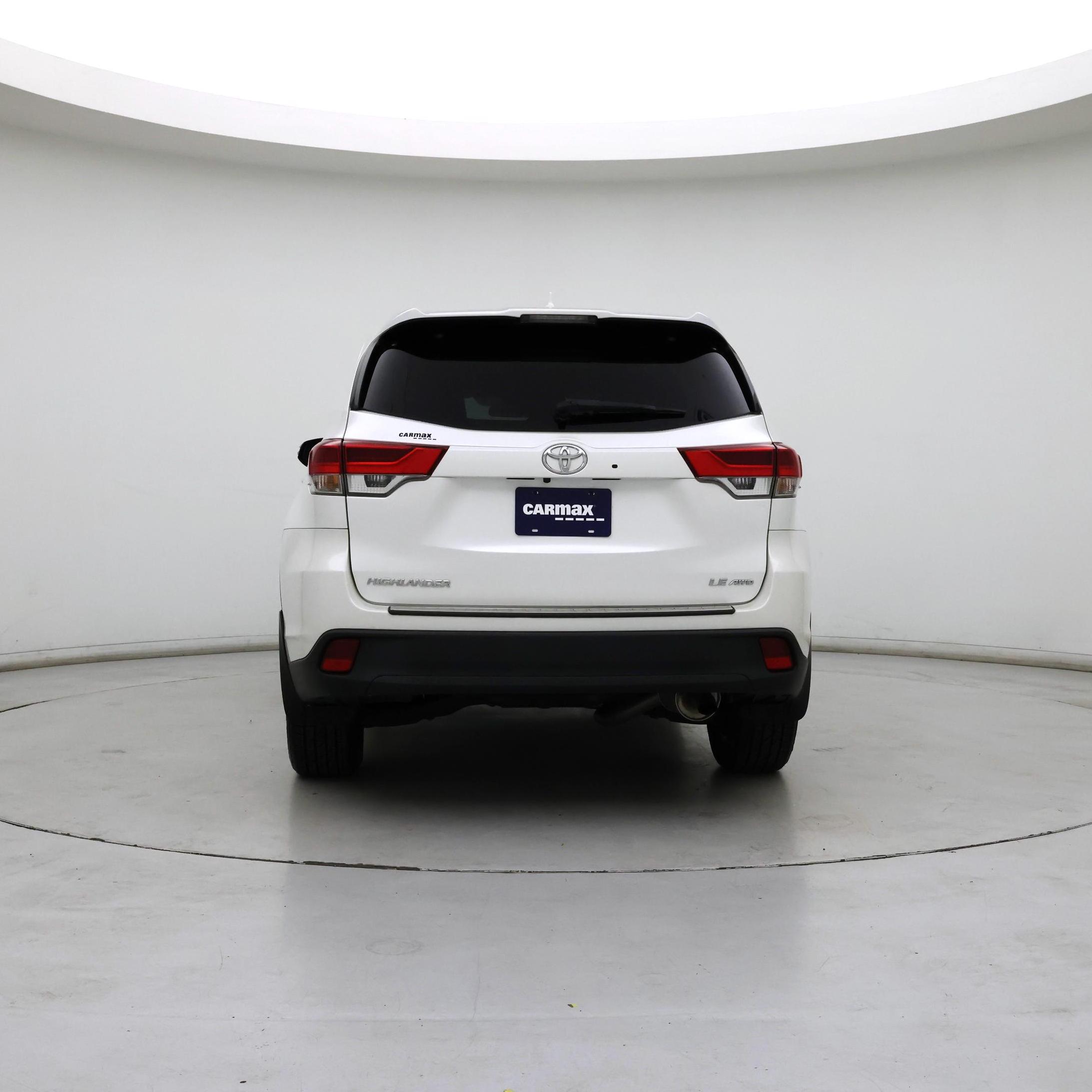 Thumbnail: 2017 Toyota Highlander - 6