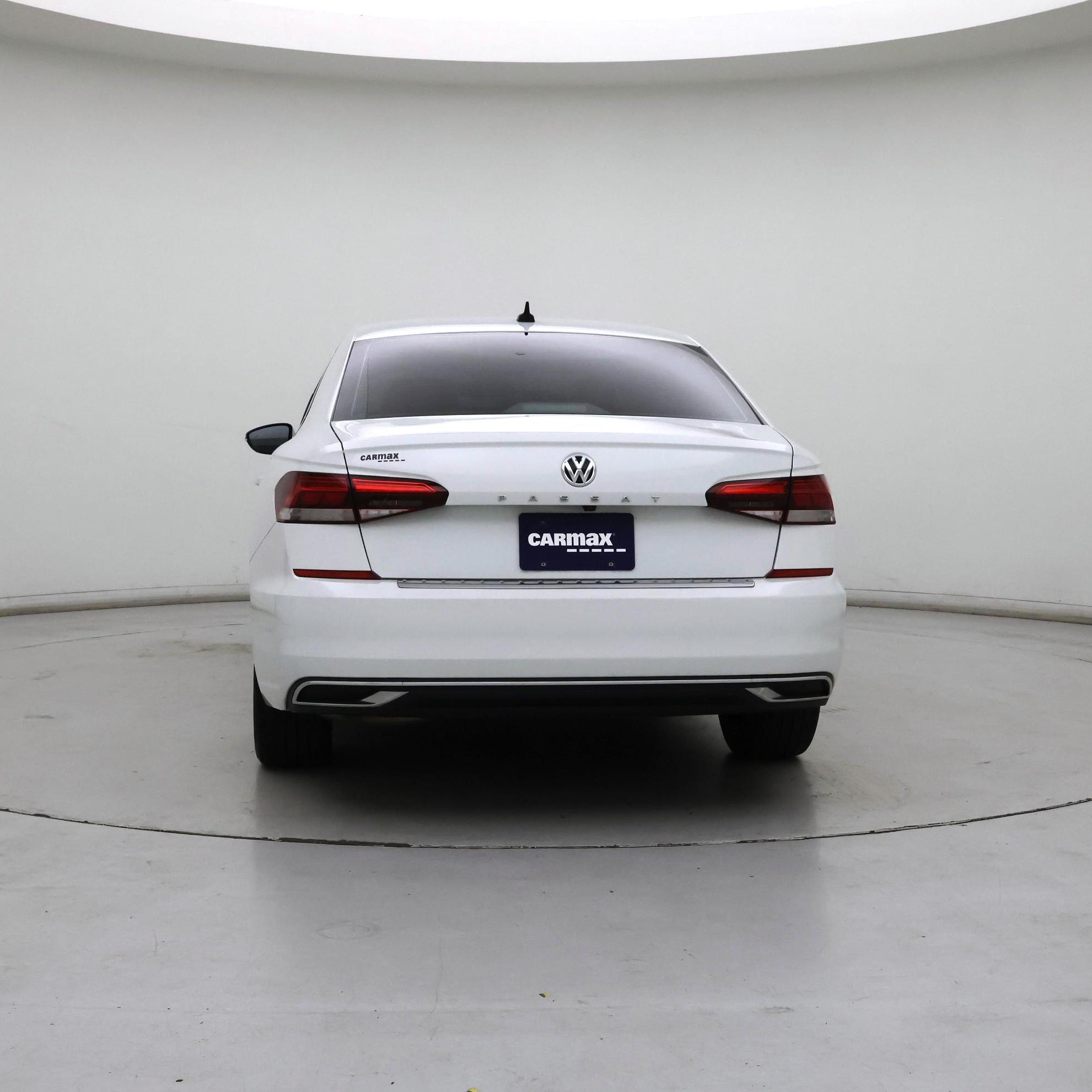 Thumbnail: 2022 Volkswagen Passat - 6