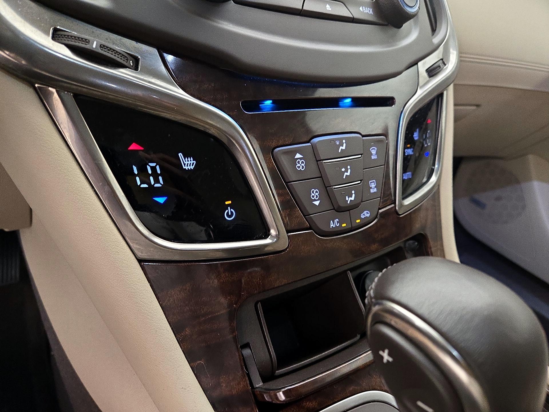 Thumbnail: 2015 Buick LaCrosse - 16