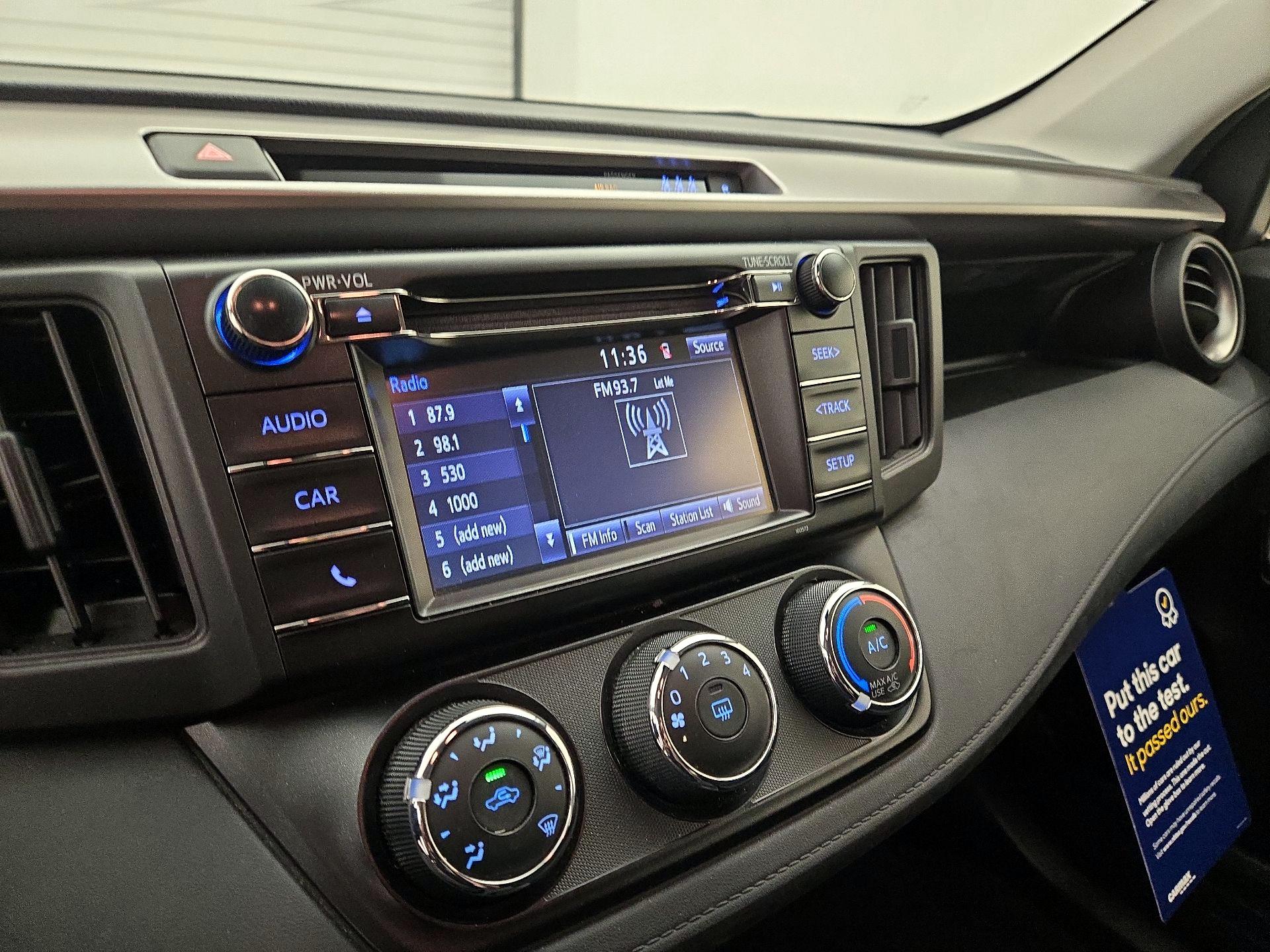 Thumbnail: 2017 Toyota RAV4 - 15