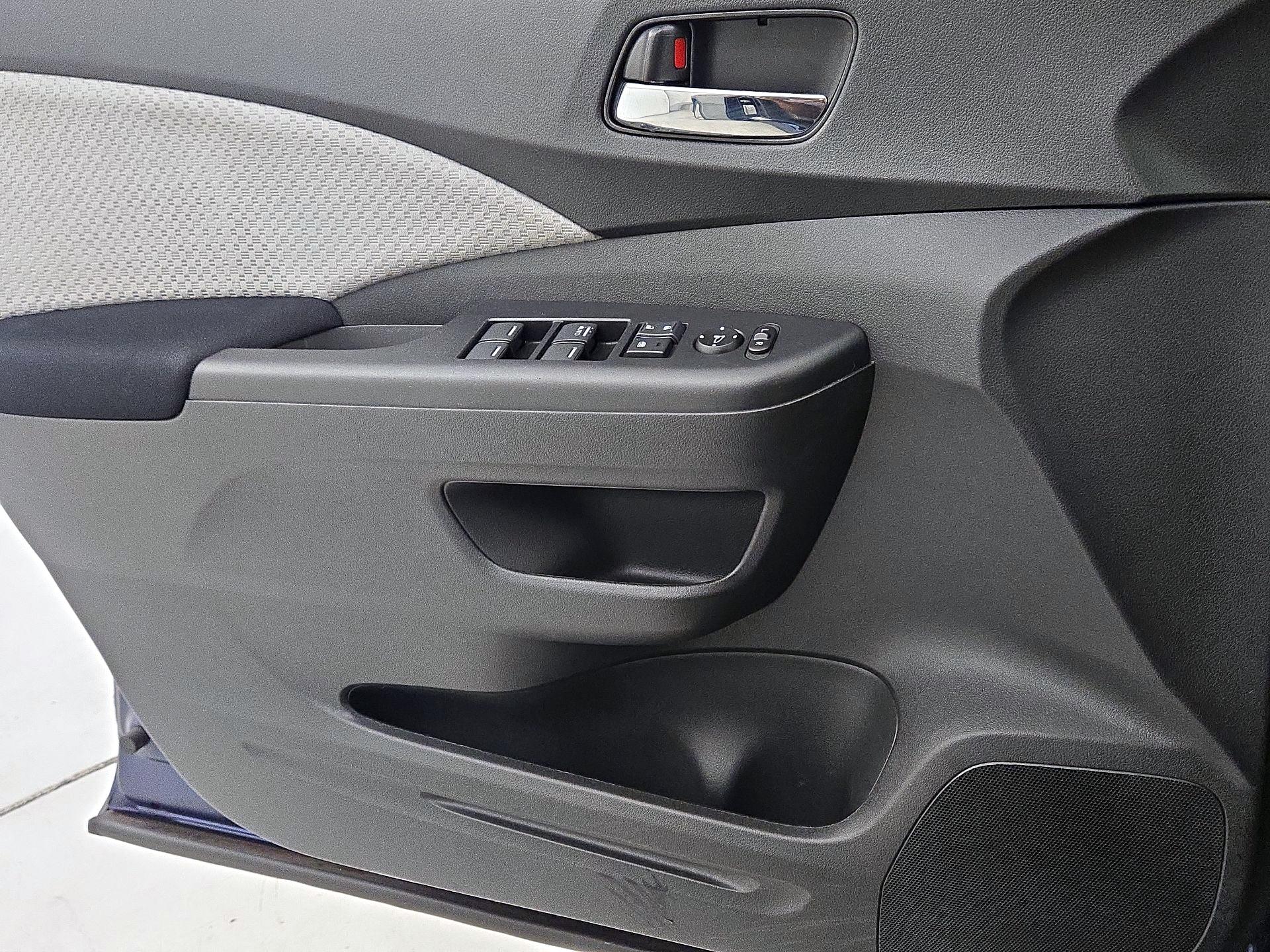 Thumbnail: 2016 Honda CR-V - 12