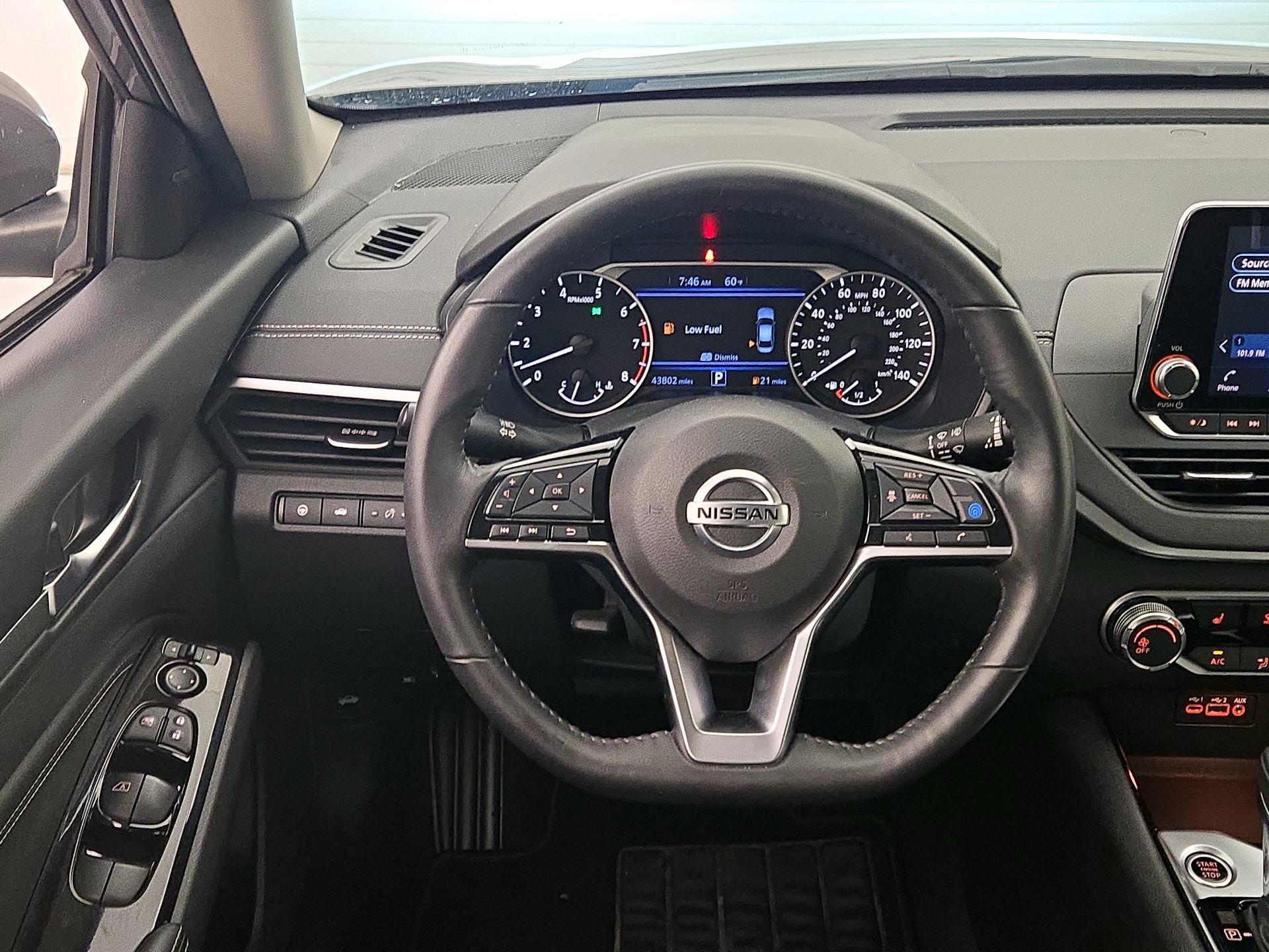 Thumbnail: 2021 Nissan Altima - 10