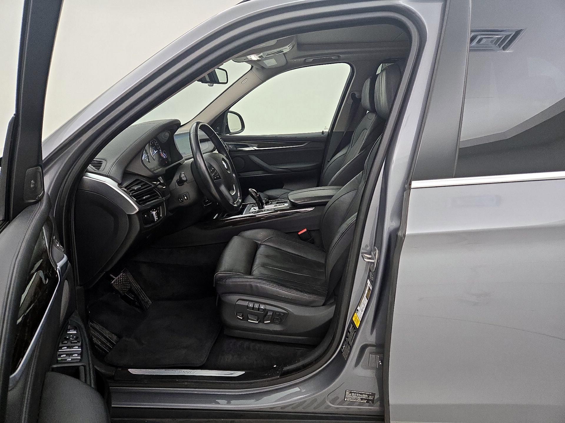Thumbnail: 2015 BMW X5 - 11