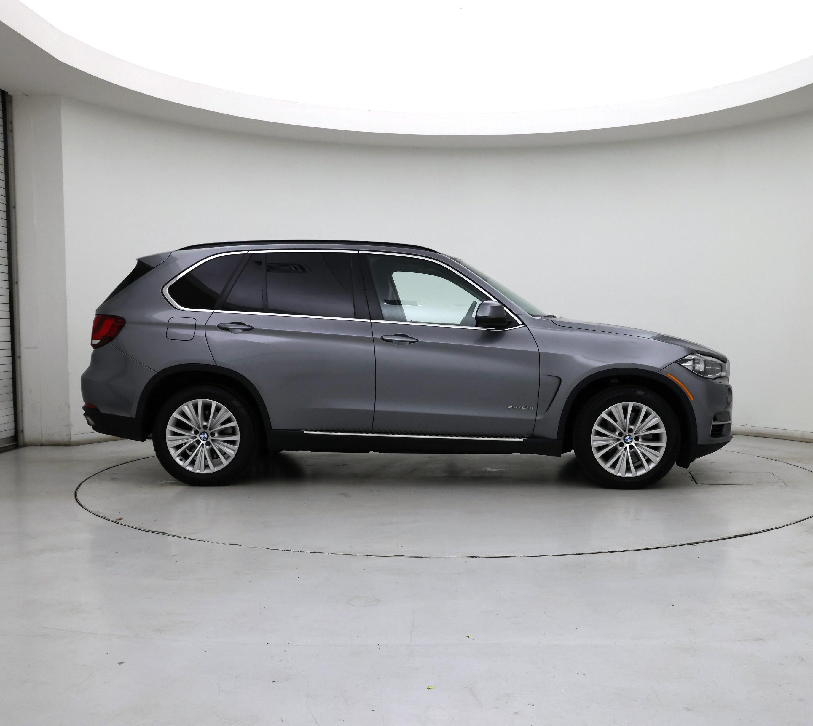 Thumbnail: 2015 BMW X5 - 7