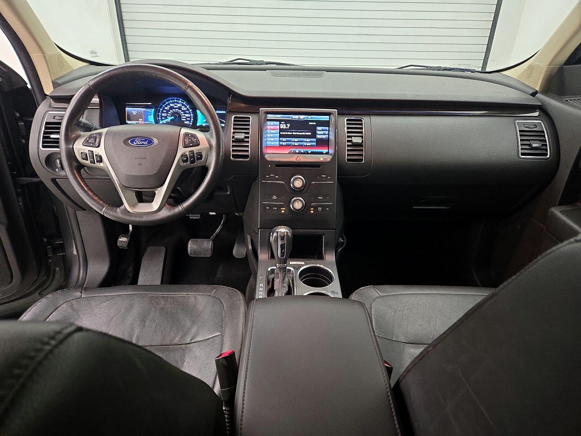 Thumbnail: 2015 Ford Flex - 9