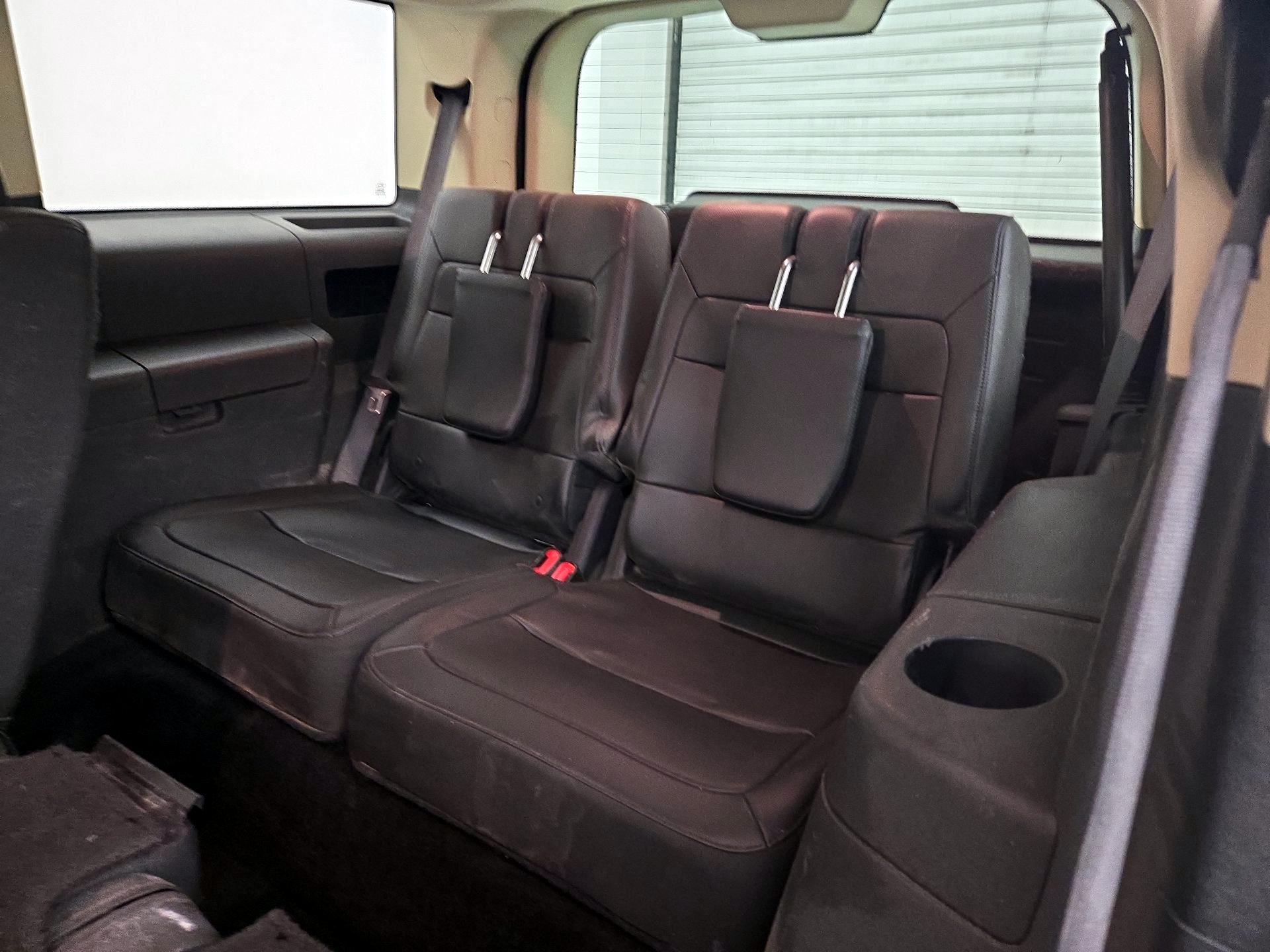 Thumbnail: 2015 Ford Flex - 20
