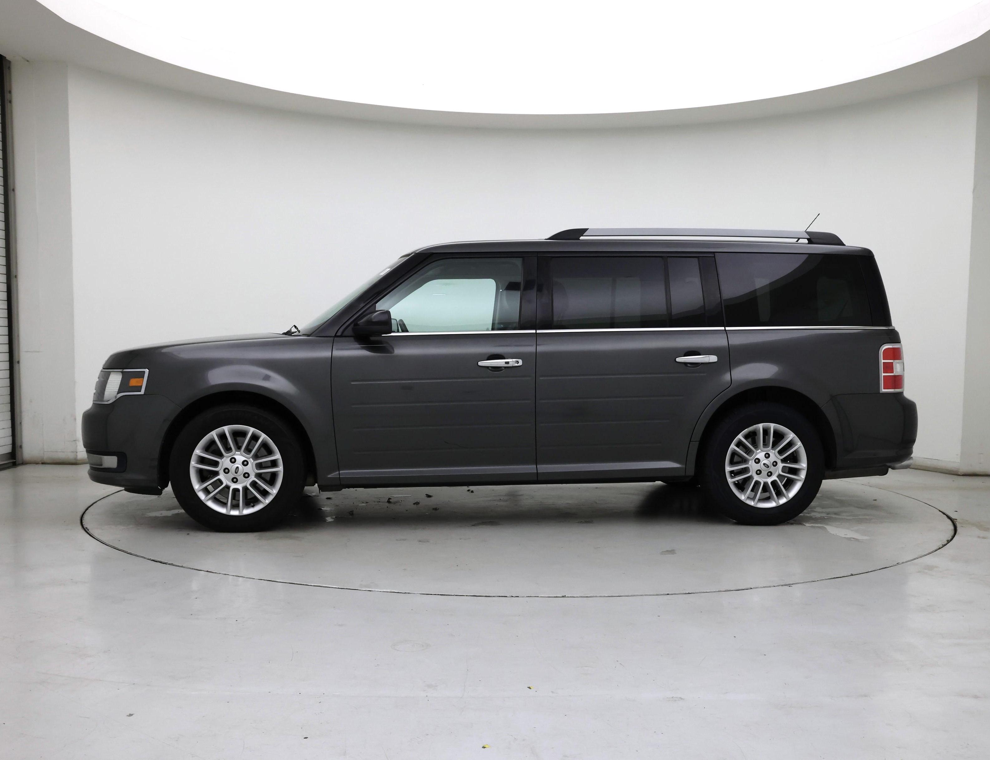 Thumbnail: 2015 Ford Flex - 3