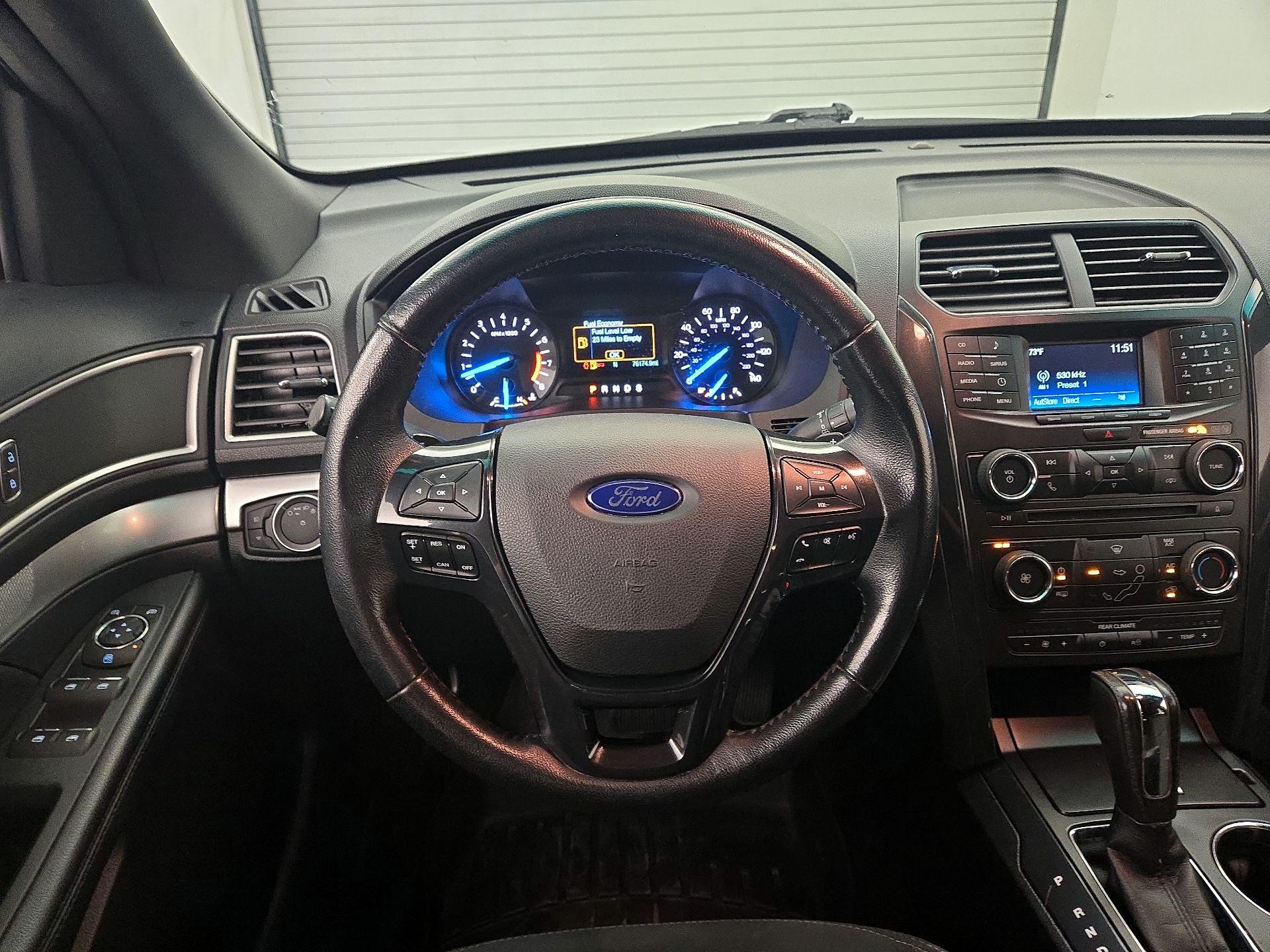 Thumbnail: 2016 Ford Explorer - 10