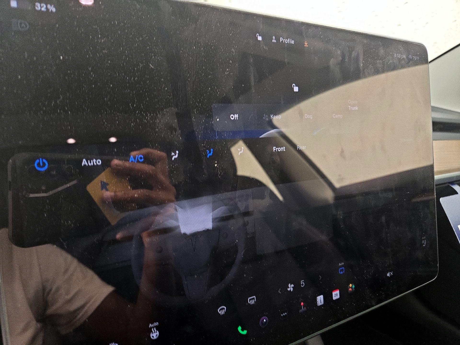 Thumbnail: 2022 Tesla Model 3 - 15
