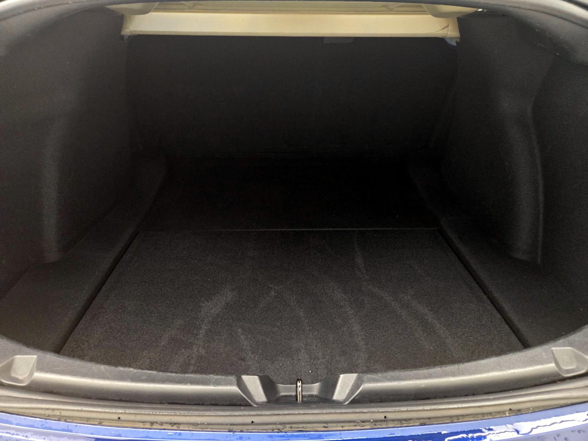 Thumbnail: 2022 Tesla Model 3 - 19