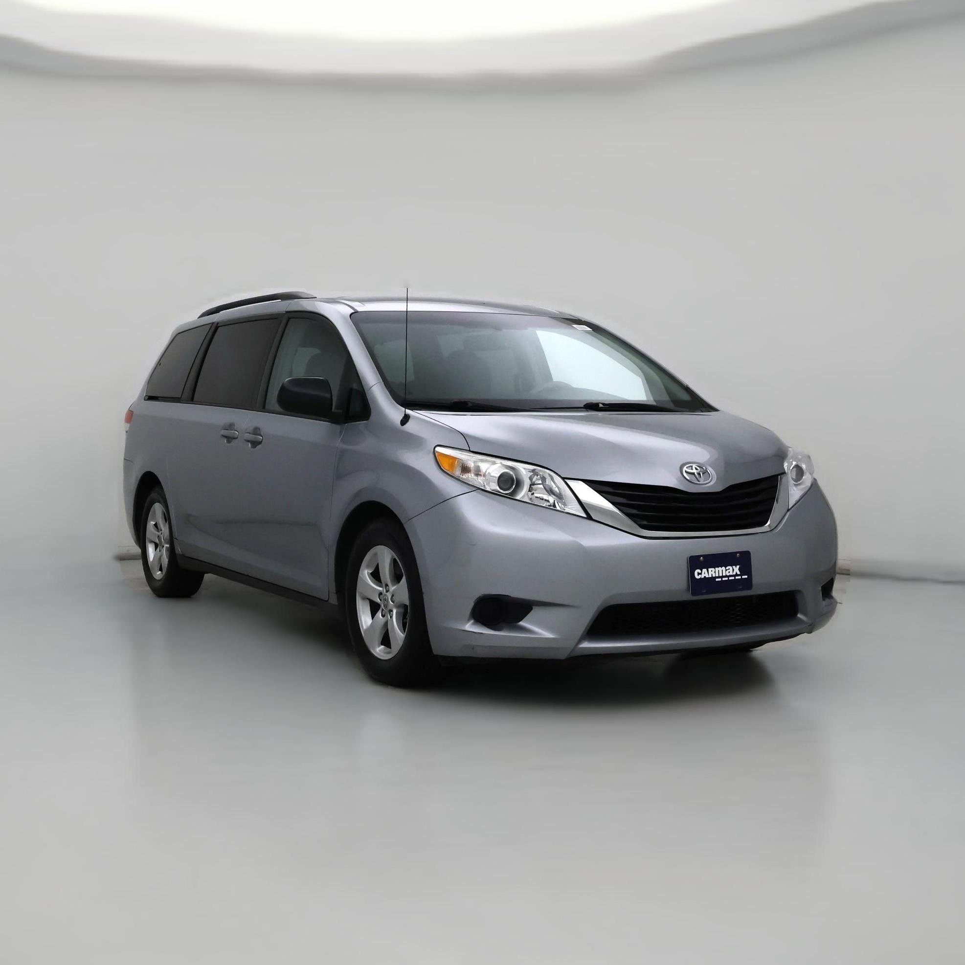 Thumbnail: 2014 Toyota Sienna - 1