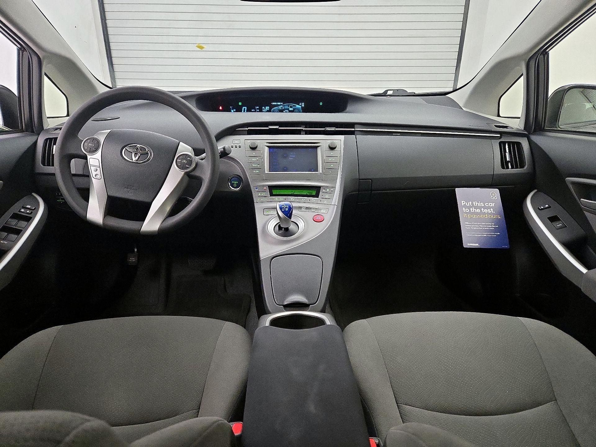 Thumbnail: 2014 Toyota Prius - 9