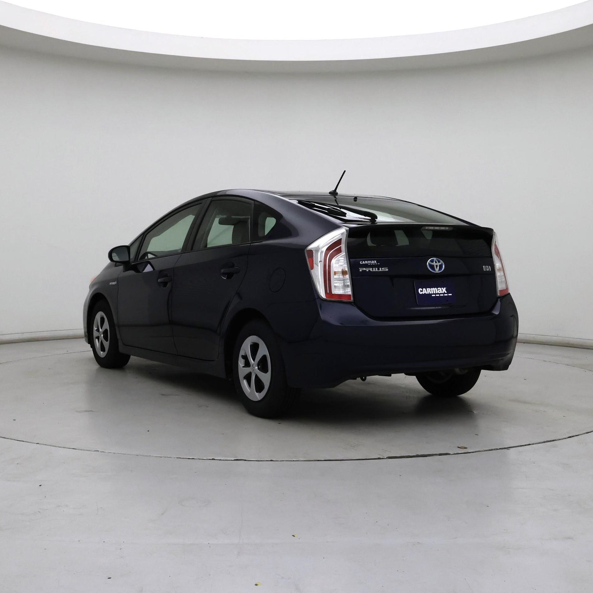 Thumbnail: 2014 Toyota Prius - 2