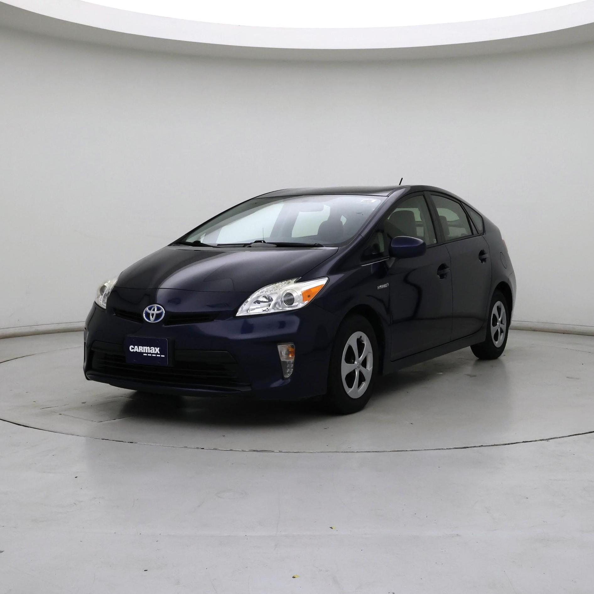 Thumbnail: 2014 Toyota Prius - 4