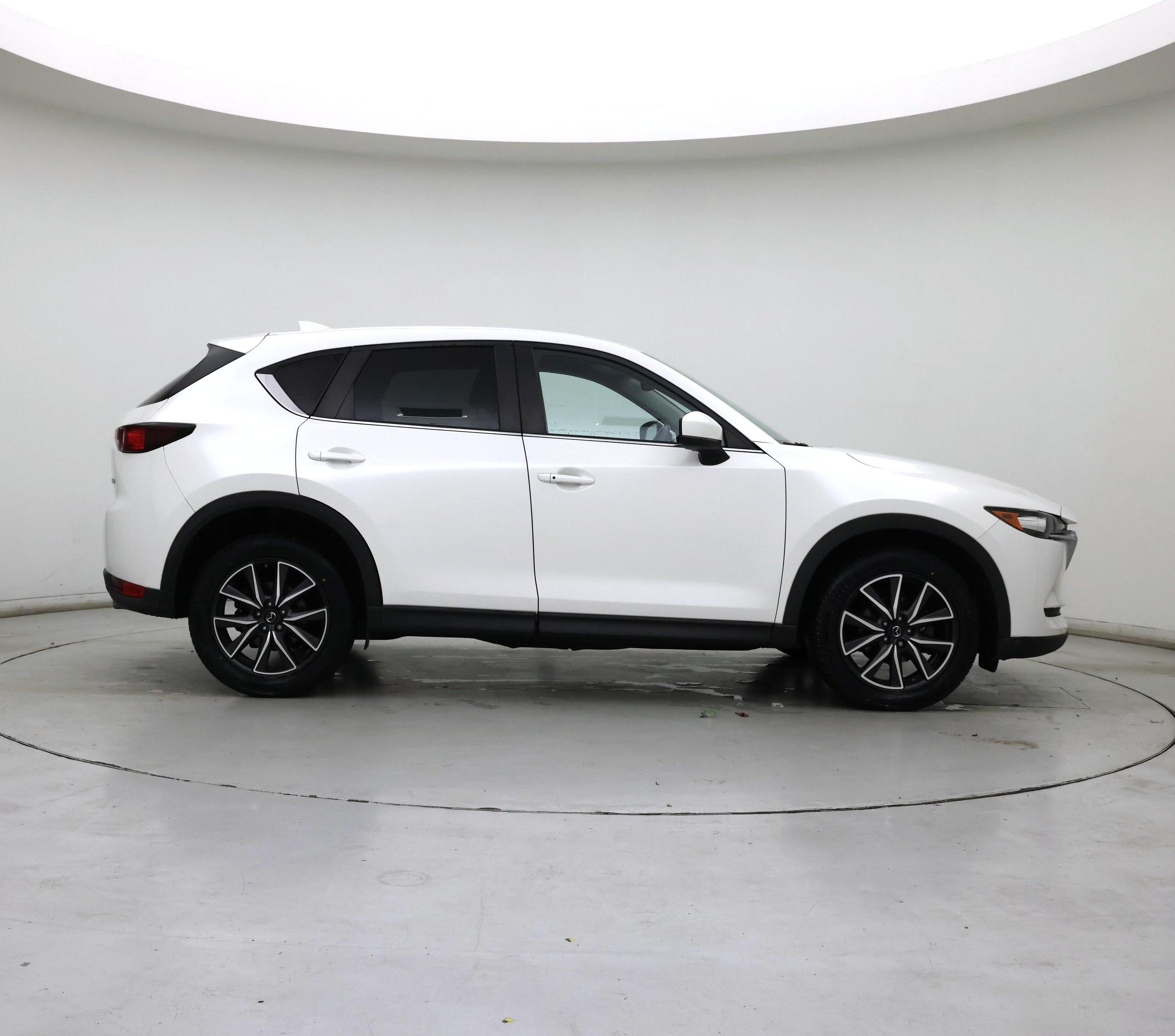 Thumbnail: 2018 Mazda CX-5 - 7