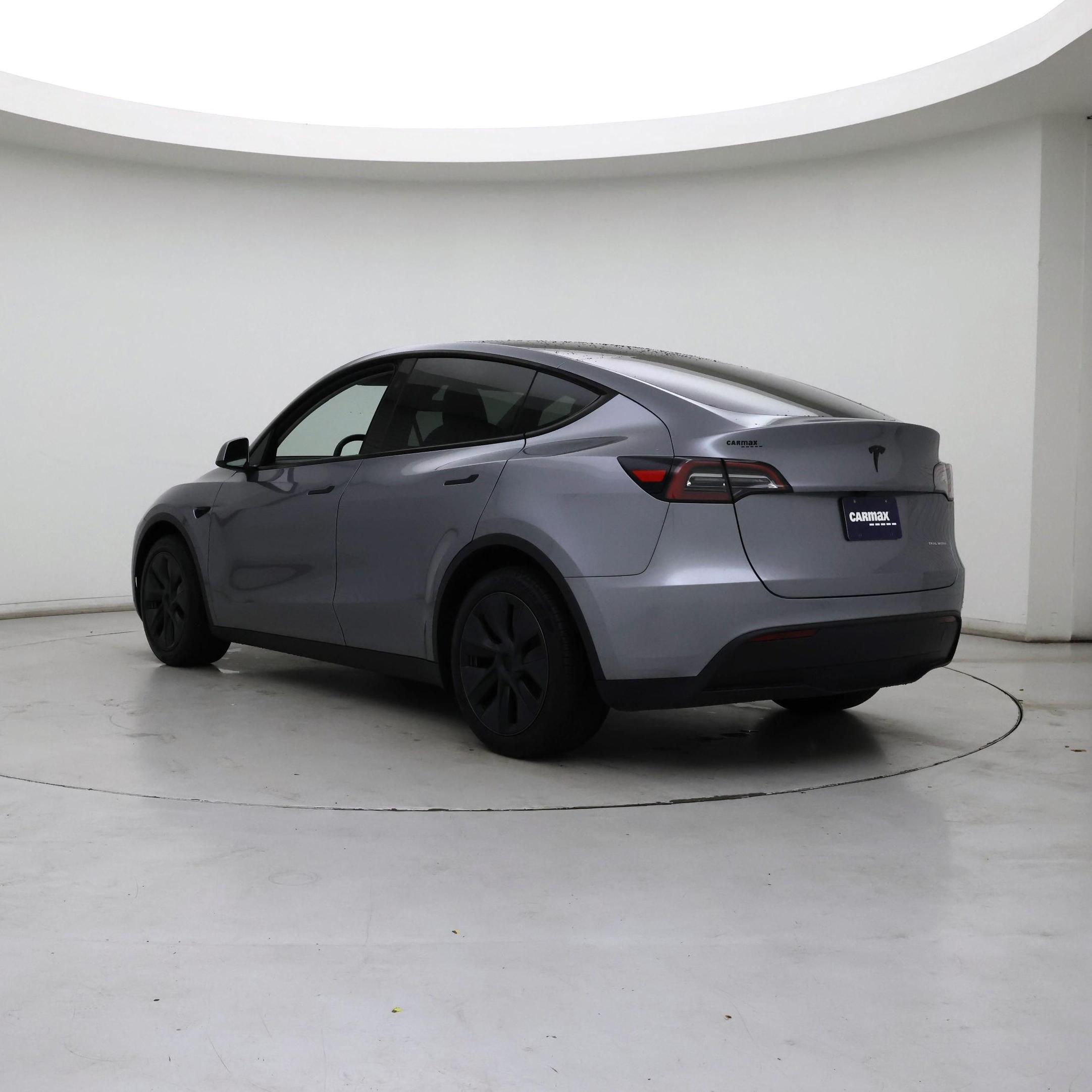 Thumbnail: 2024 Tesla Model Y - 2