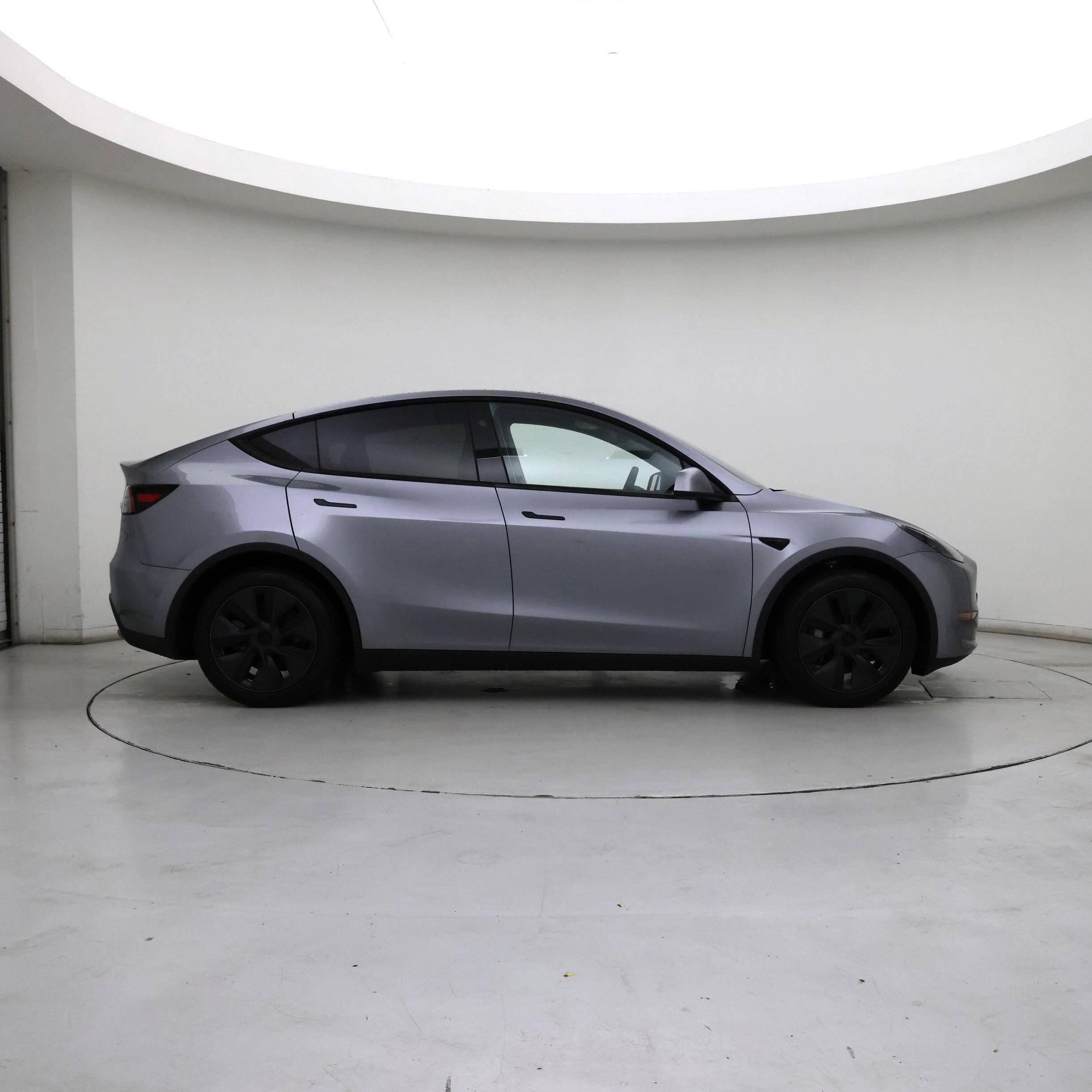 Thumbnail: 2024 Tesla Model Y - 7