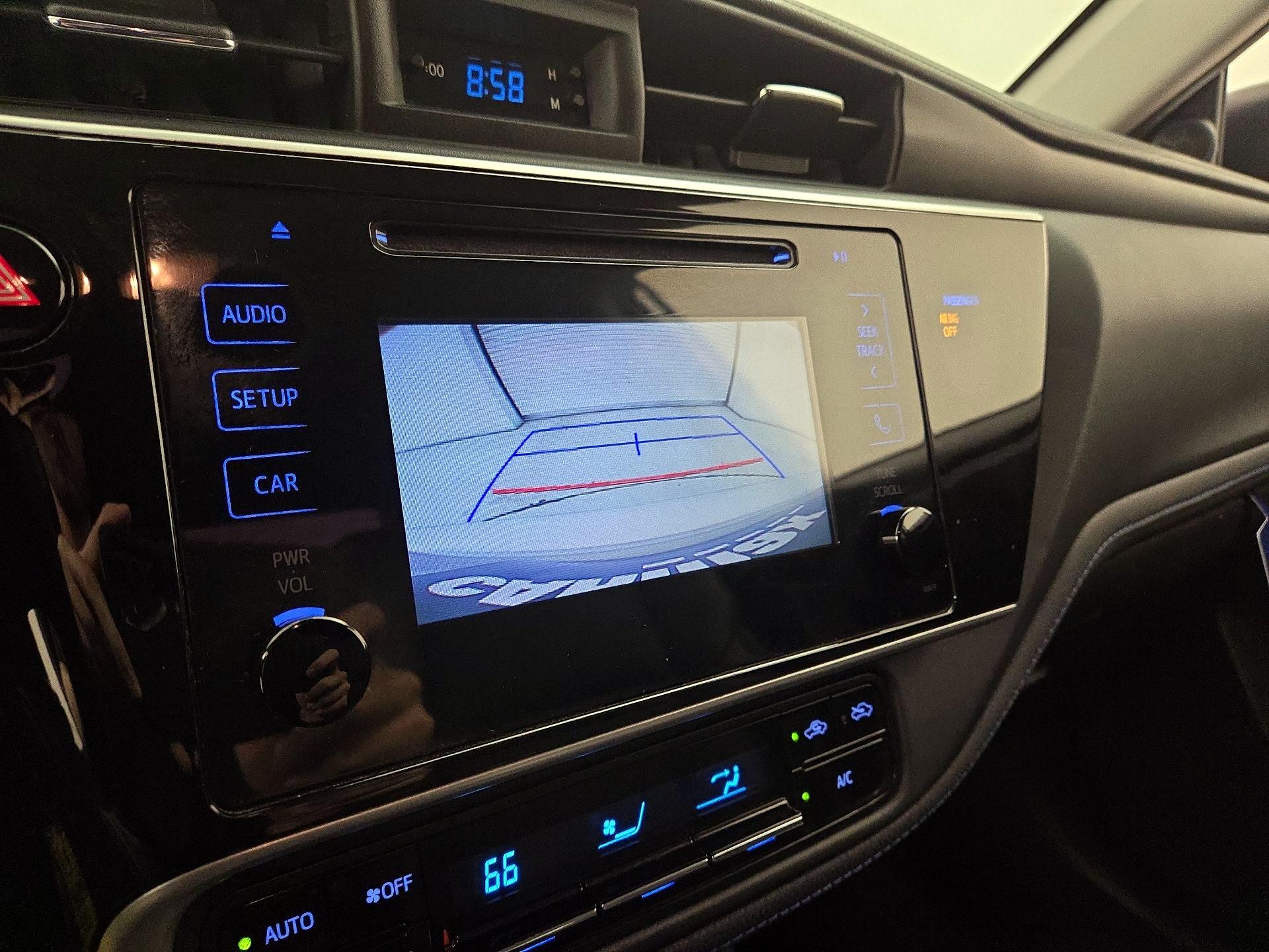 Thumbnail: 2018 Toyota Corolla - 14