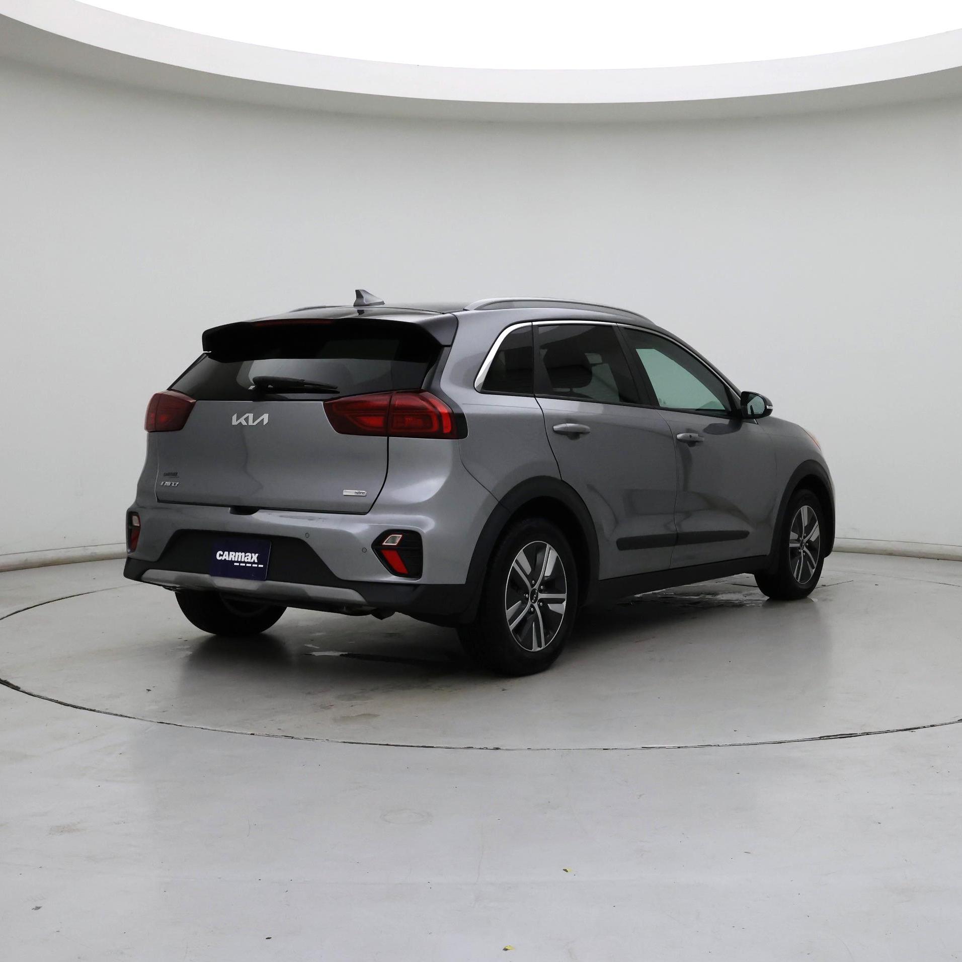 Thumbnail: 2022 Kia Niro - 8