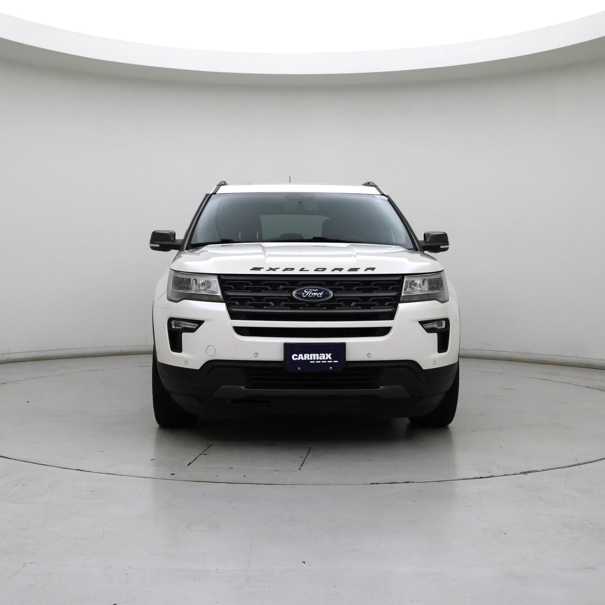 Thumbnail: 2018 Ford Explorer - 5