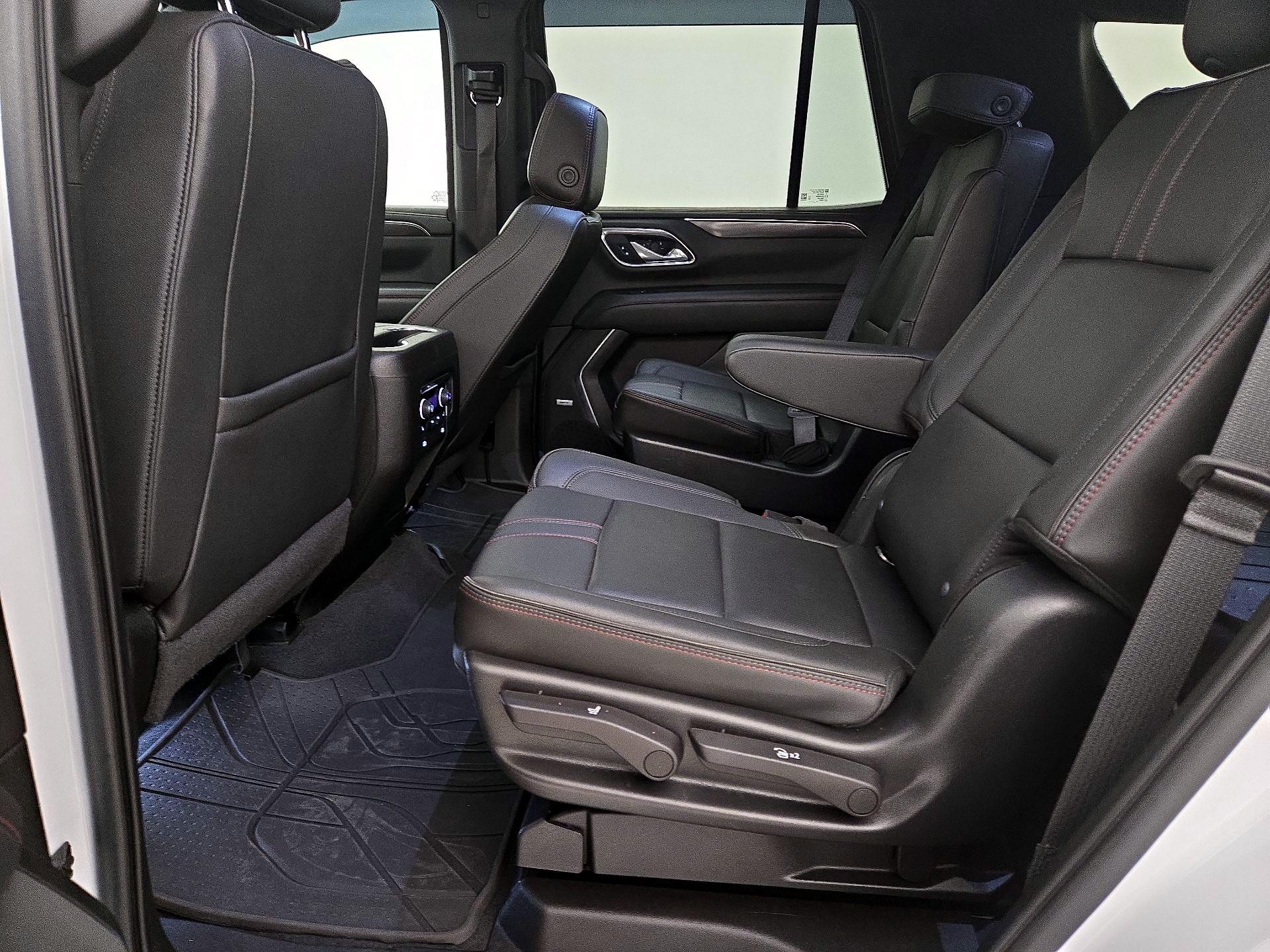 Thumbnail: 2022 Chevrolet Tahoe - 20