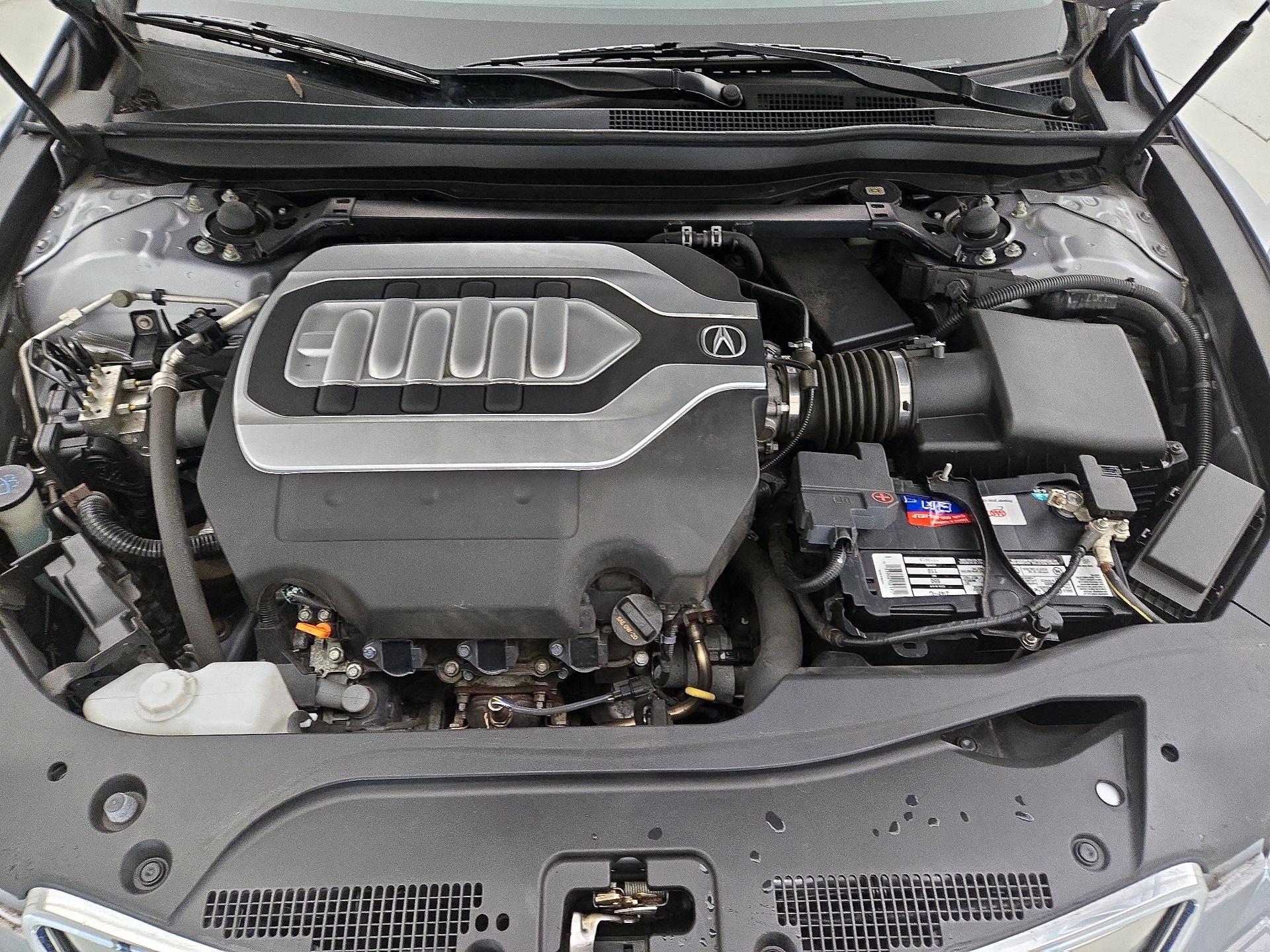 Thumbnail: 2016 Acura RLX - 20