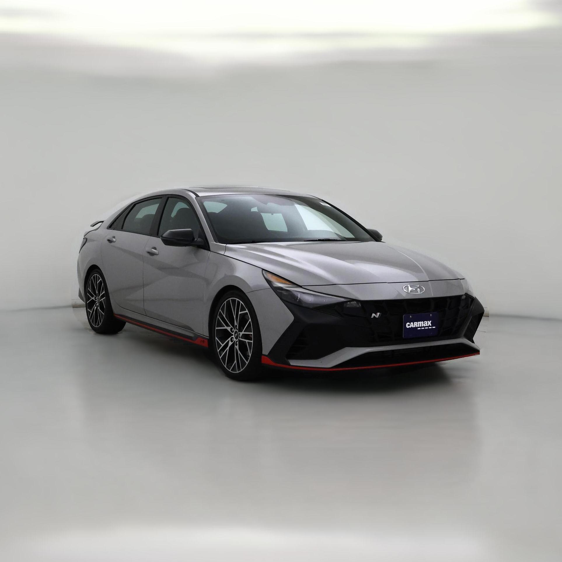 Thumbnail: 2022 Hyundai Elantra - 1