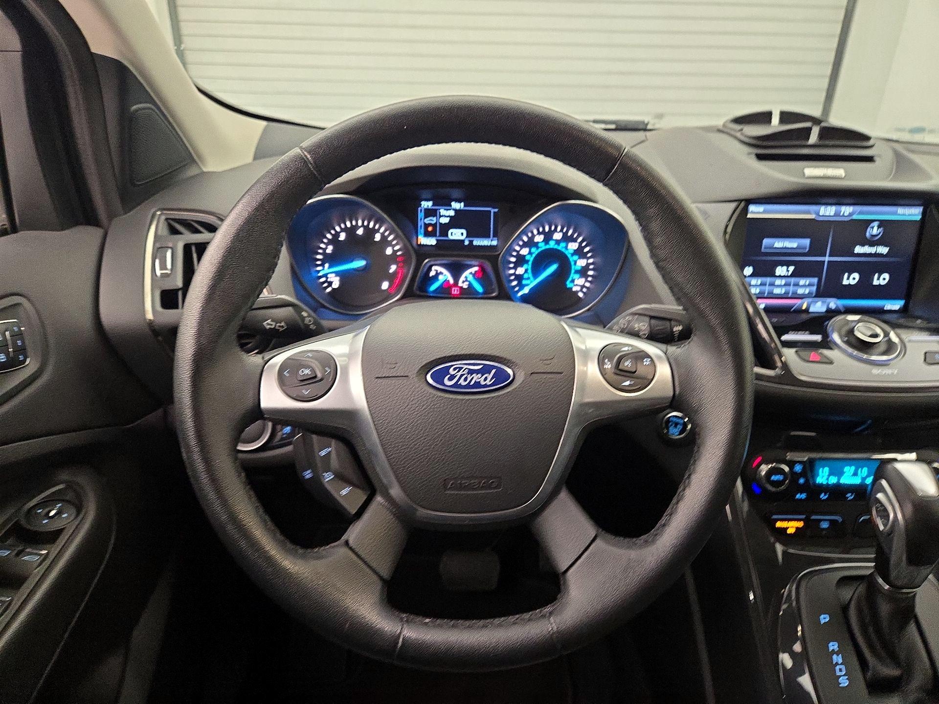 Thumbnail: 2015 Ford Escape - 10