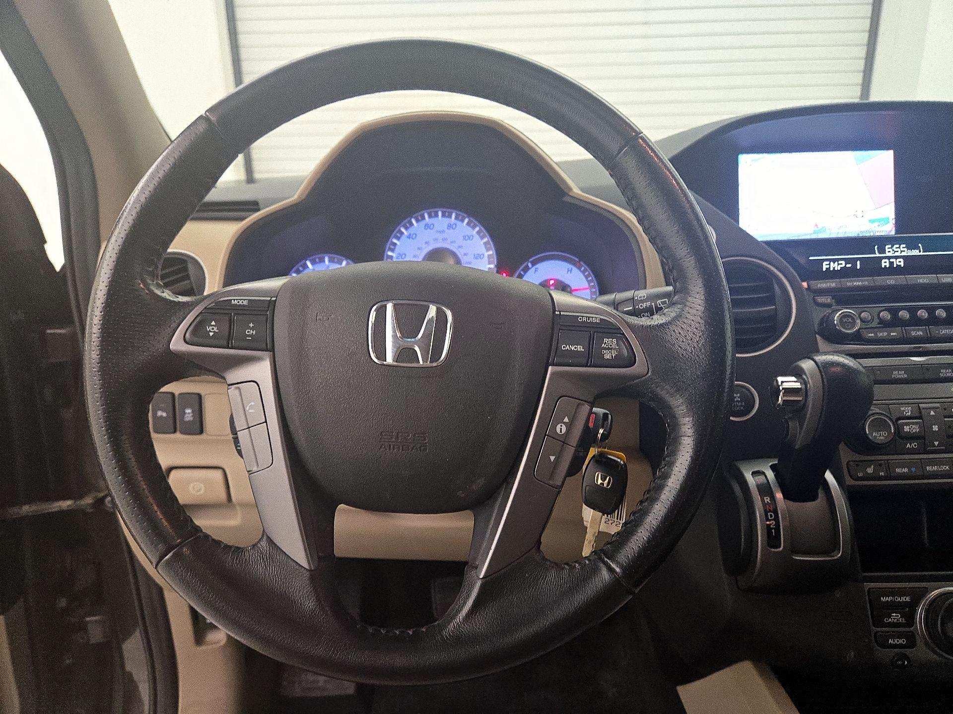 Thumbnail: 2014 Honda Pilot - 10