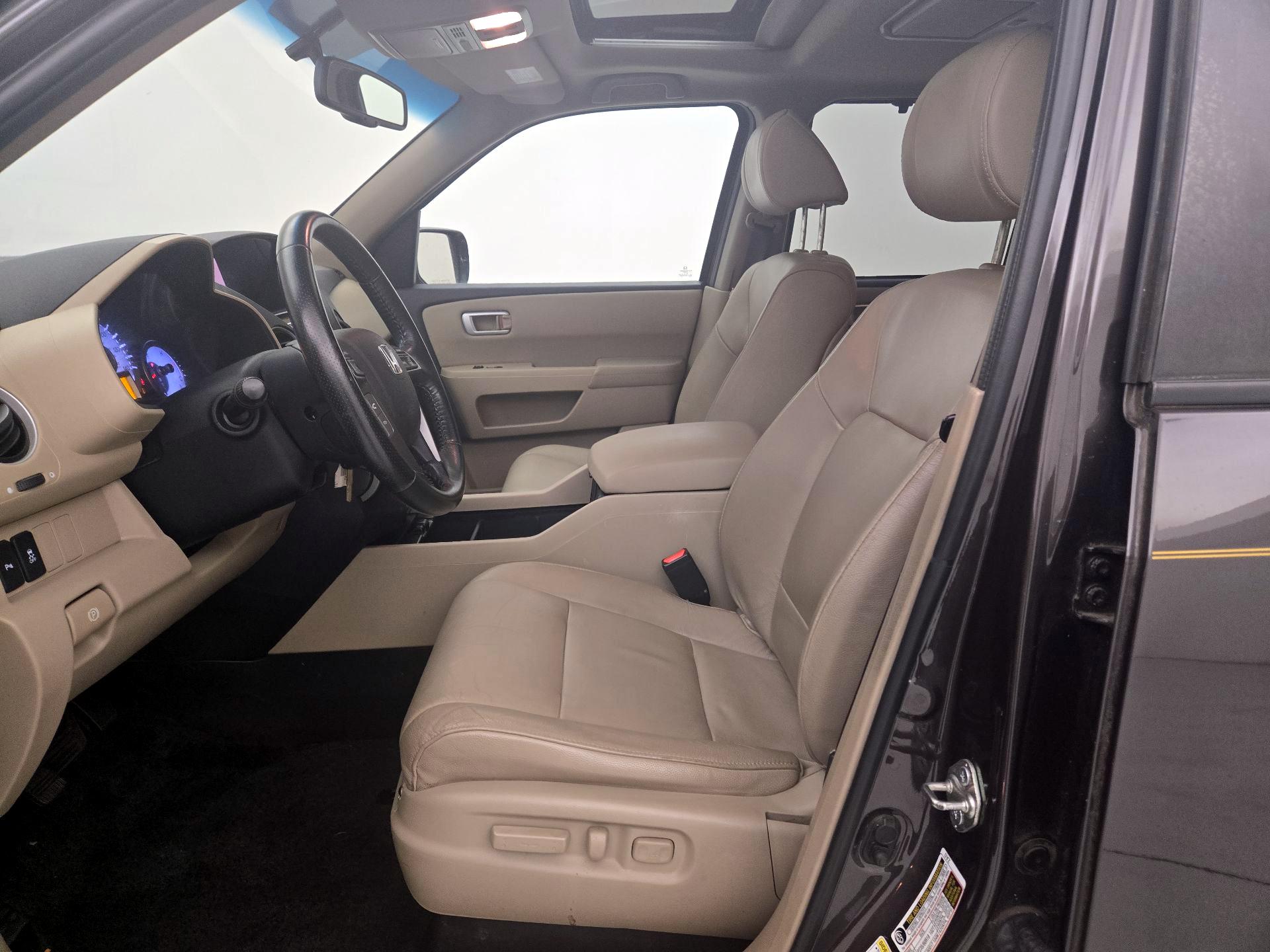 Thumbnail: 2014 Honda Pilot - 11