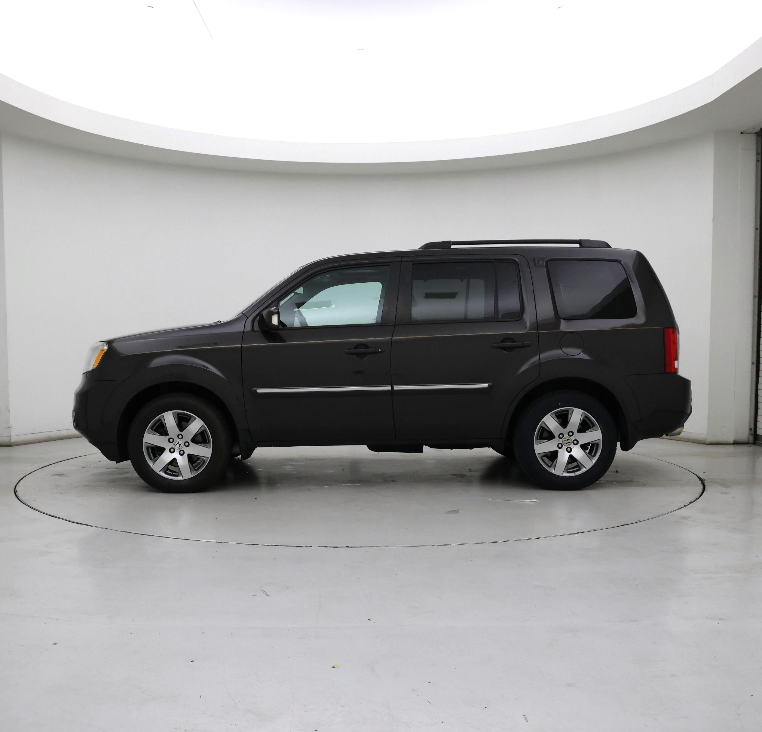Thumbnail: 2014 Honda Pilot - 3