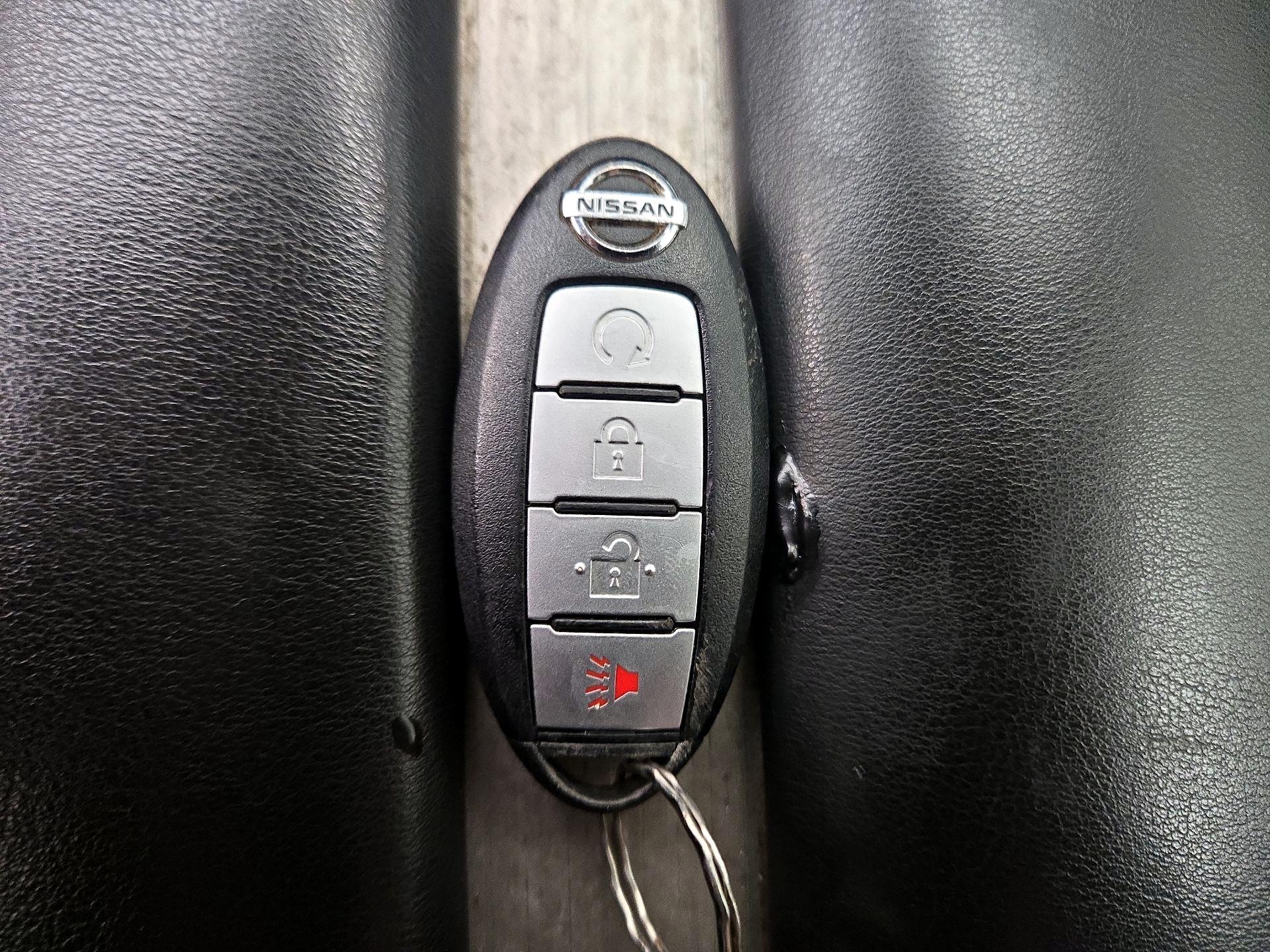 Thumbnail: 2016 Nissan Murano - 20