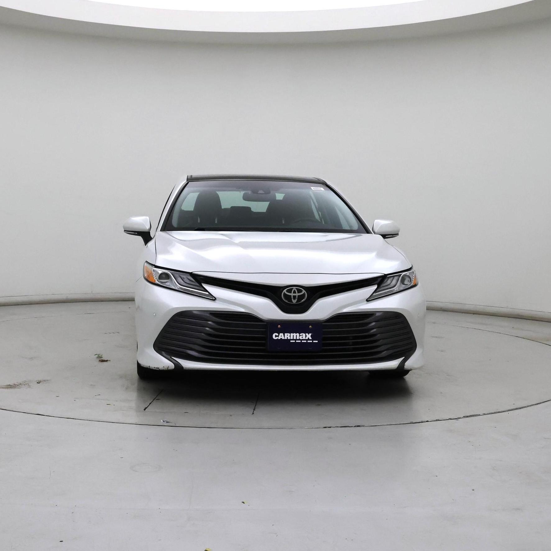 Thumbnail: 2018 Toyota Camry - 5