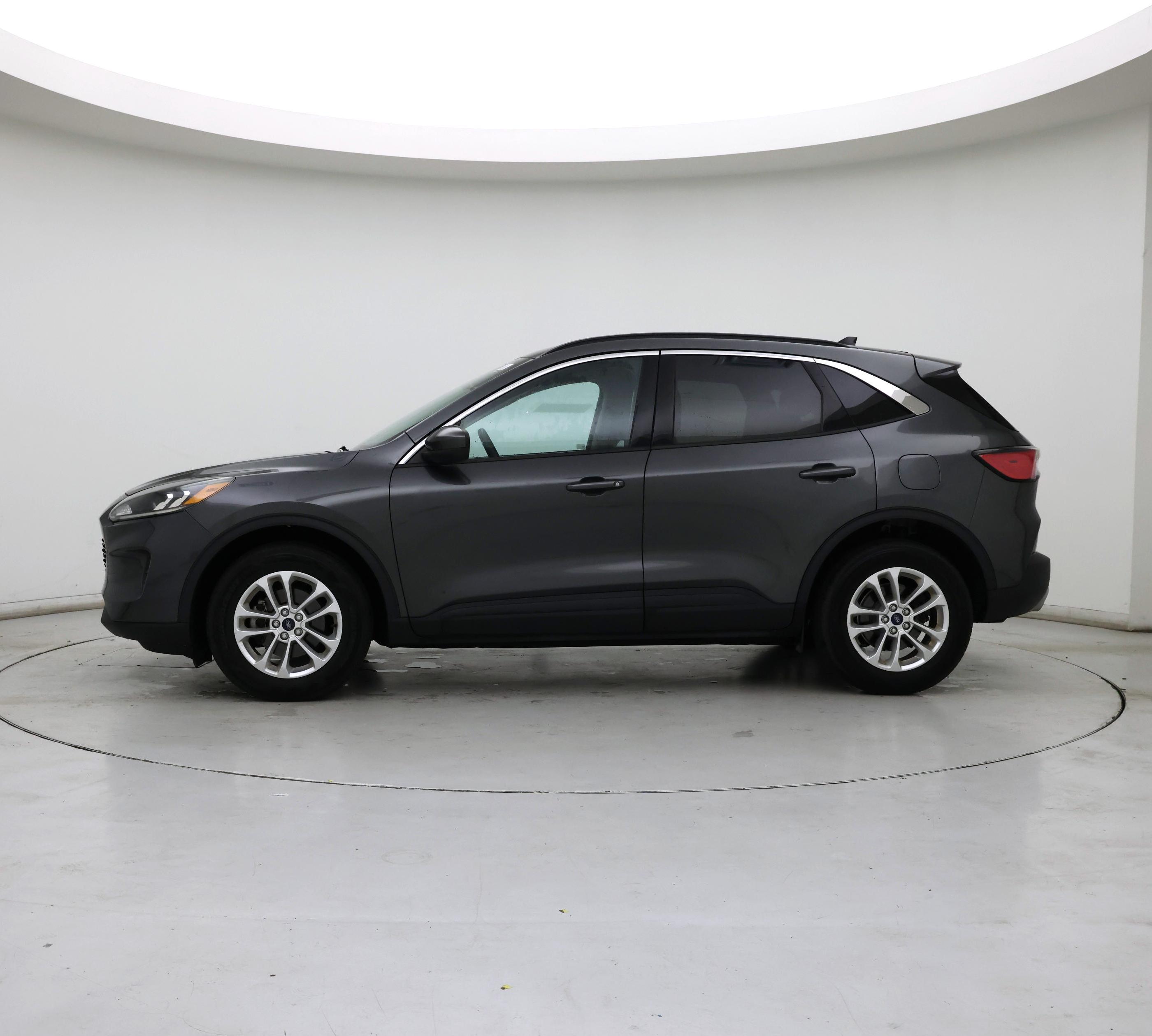 Thumbnail: 2020 Ford Escape - 3