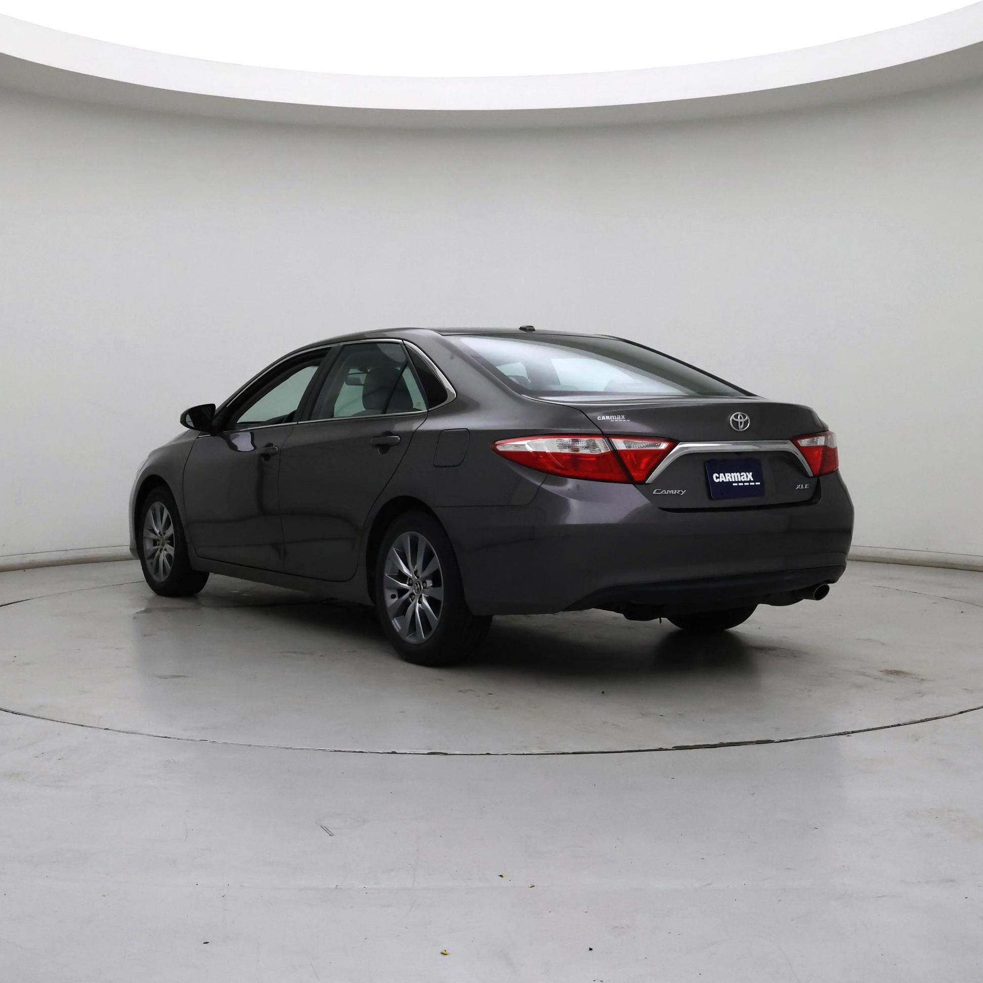 Thumbnail: 2016 Toyota Camry - 2