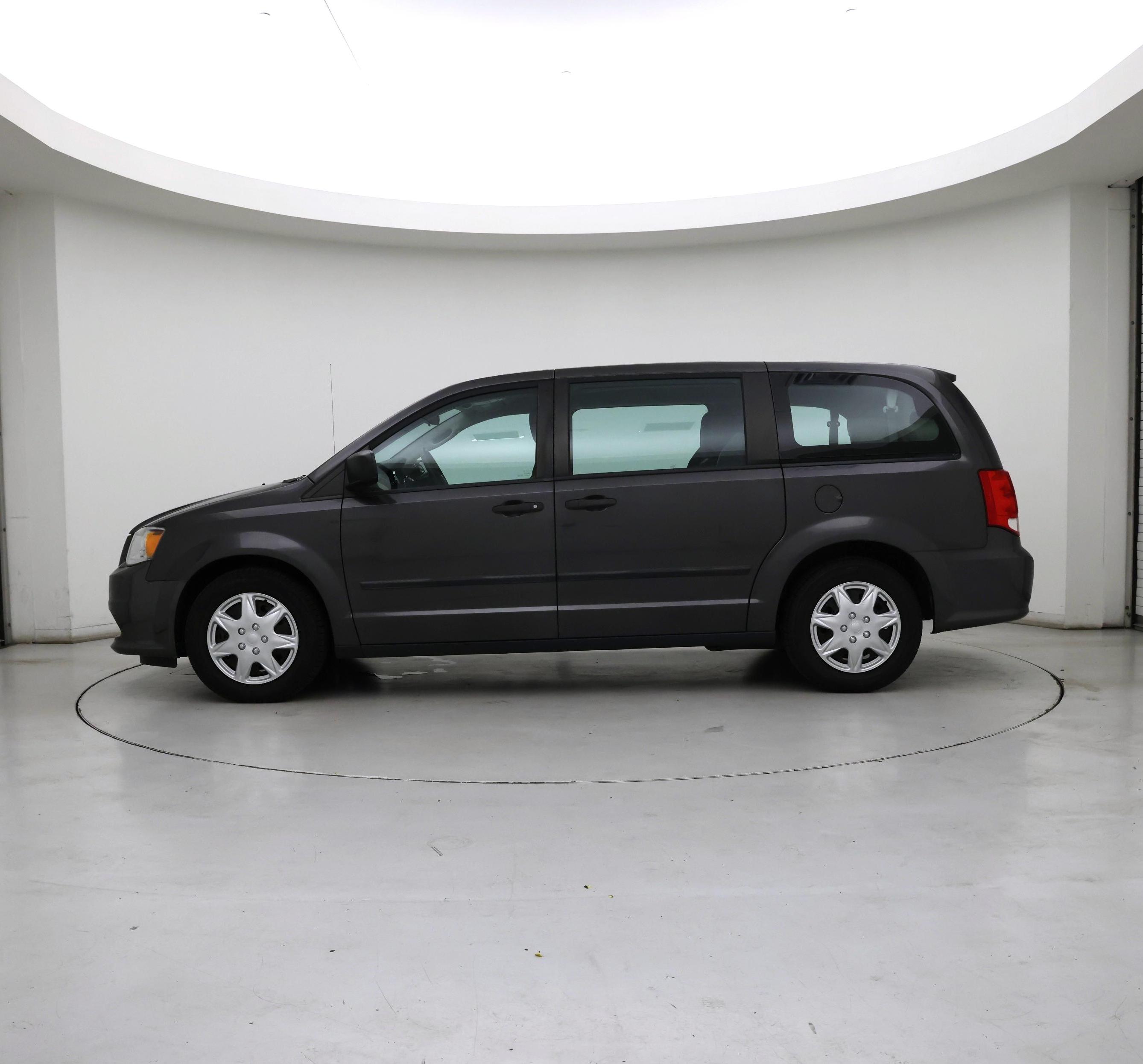Thumbnail: 2015 Dodge Grand Caravan - 3