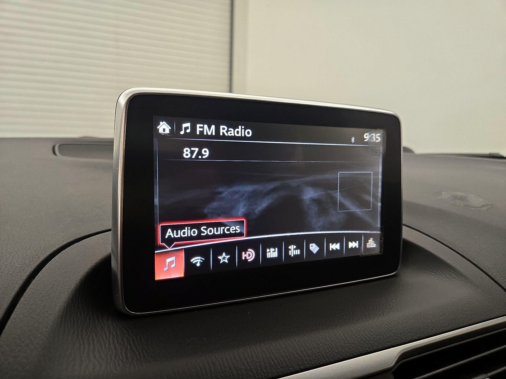 Thumbnail: 2016 Mazda Mazda3 - 16