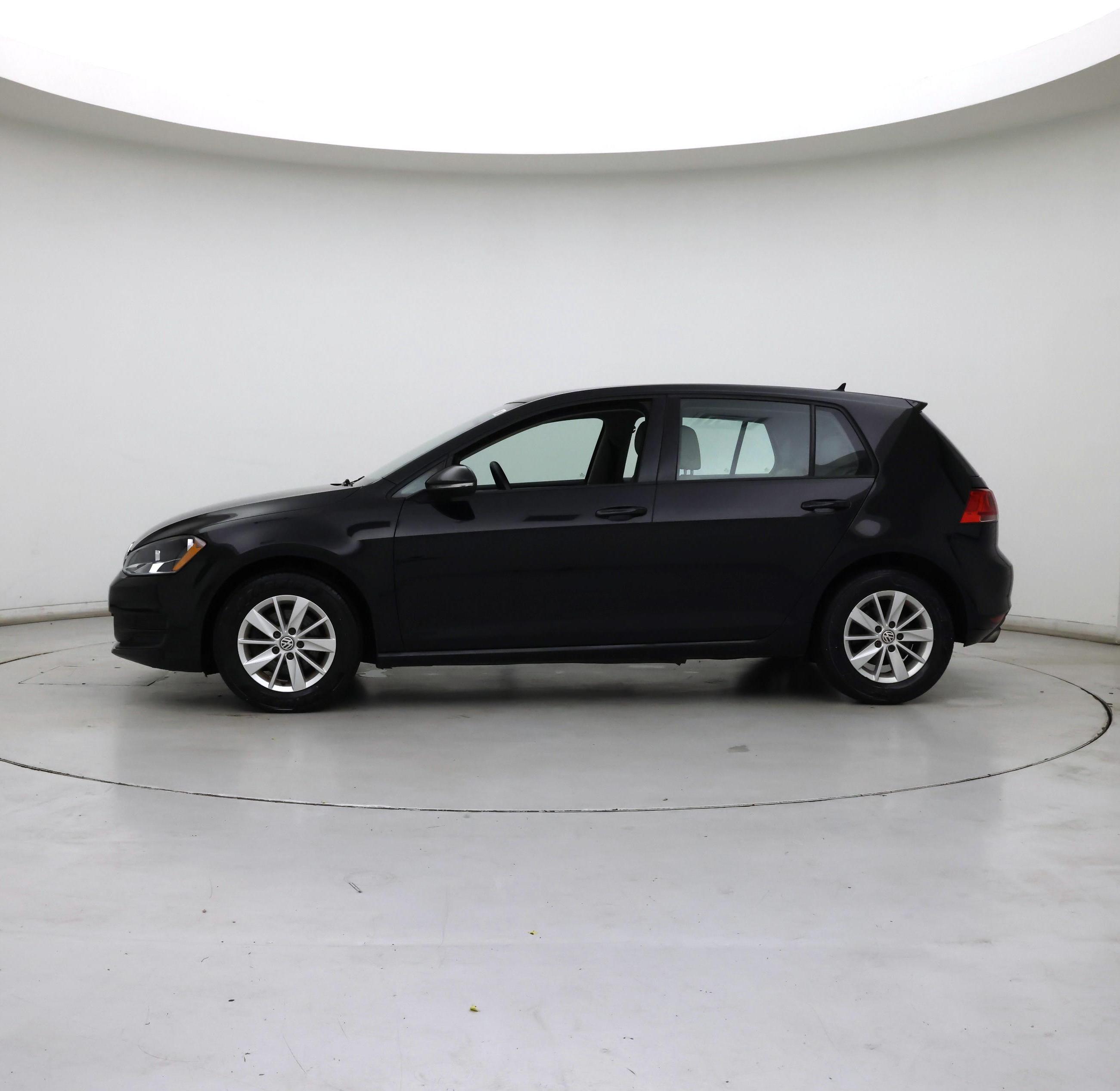 Thumbnail: 2015 Volkswagen Golf - 3